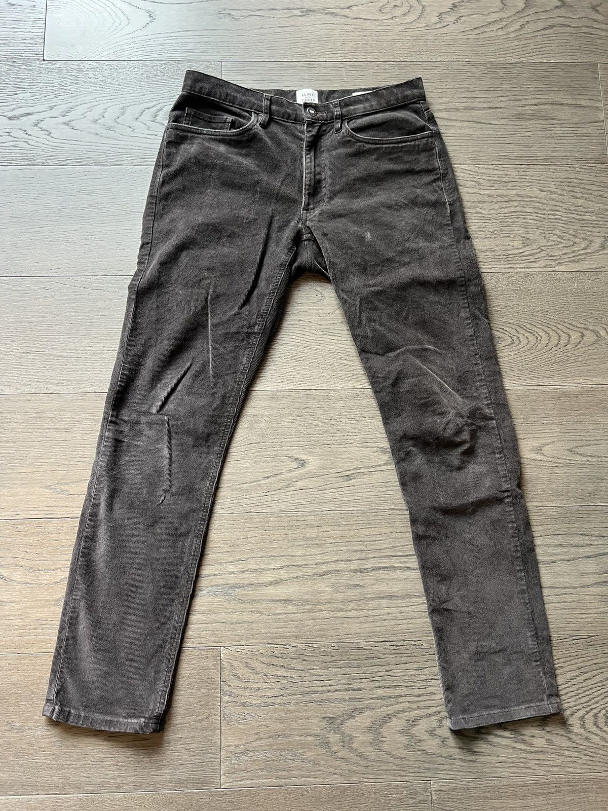 Huckberry Flint and Tinder Slim Fit Corduroy Pants Dark Brown 30x32 Size US 30 / EU 46 - 1 Thumbnail