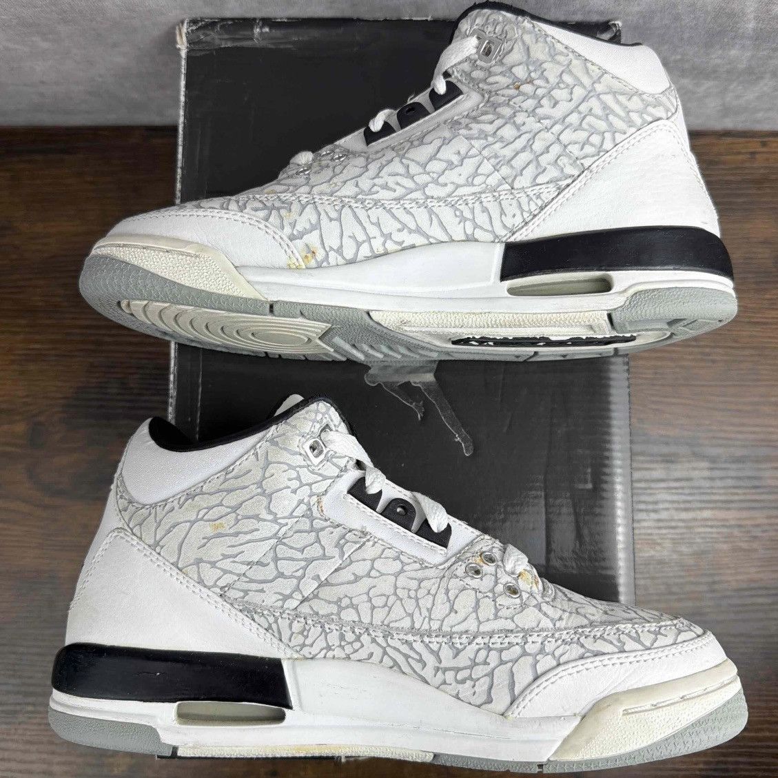 Jordan Brand Air Jordan 3 Retro Flip White 2007 Size 4.5 GS 6W 315768-101 Size US 6 / IT 36 - 4 Thumbnail