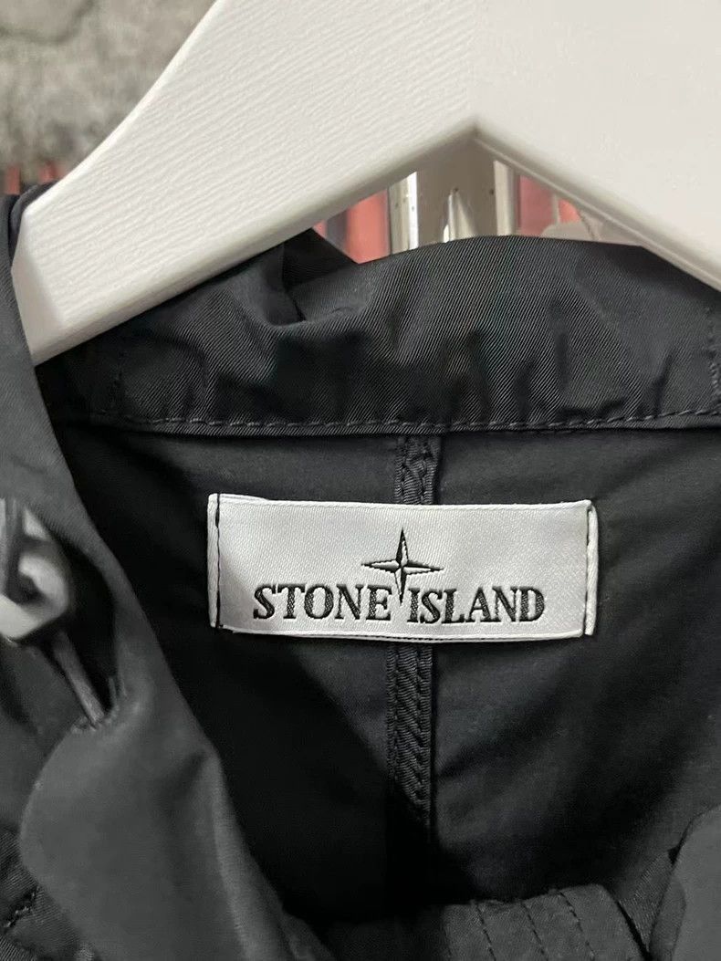 Stone Island Stone Island Waterproof Hooded Jacket -2506 Size US L / EU 52-54 / 3 - 6 Thumbnail