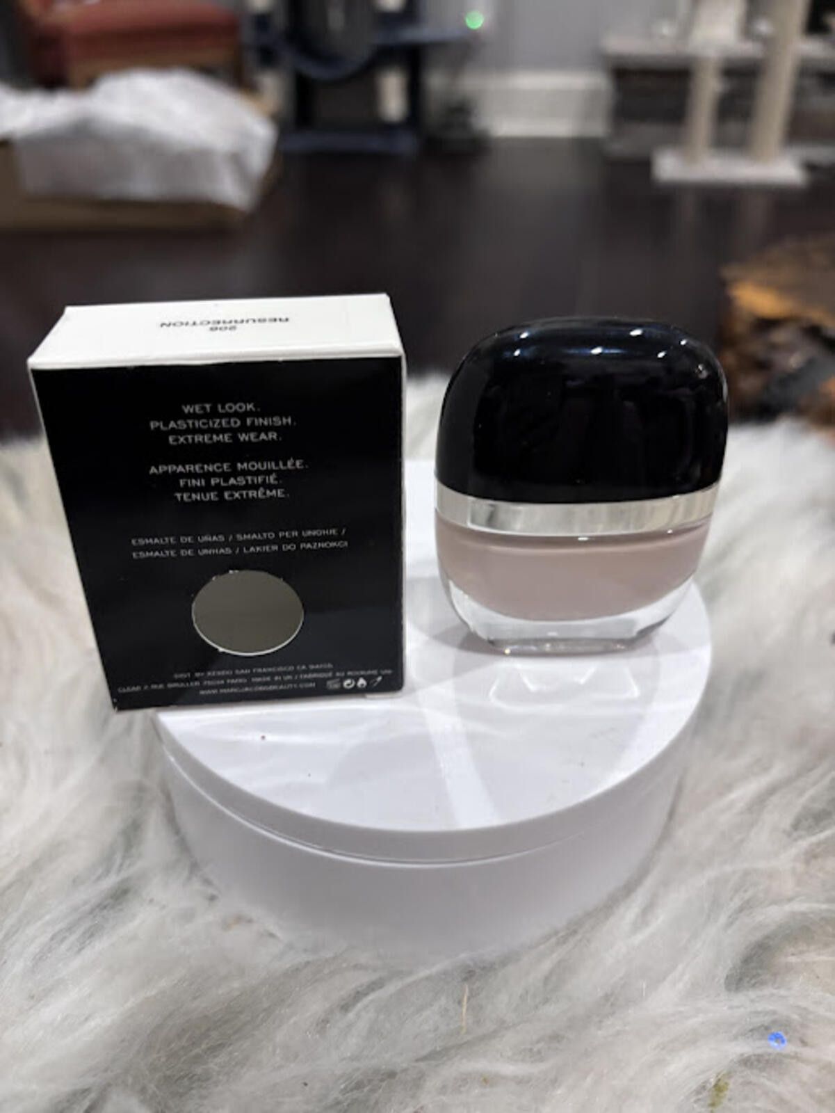 Marc Jacobs Marc Jacobs Enamored Nail Polish 13ml Shade 206 Resurrection Size ONE SIZE - 4 Thumbnail