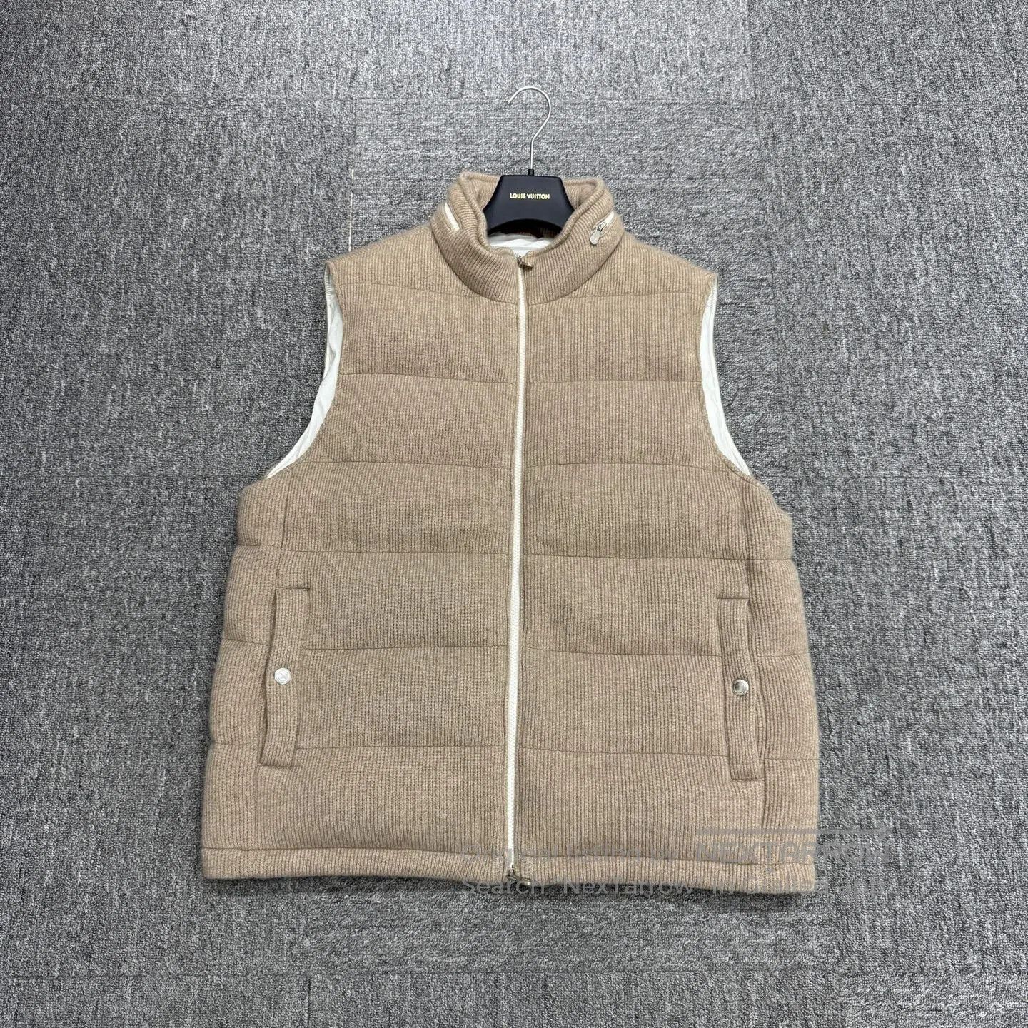 Brunello Cucinelli Brunello Cucinelli size52 Cashmere vest| Size US L / EU 52-54 / 3 - 1 Thumbnail