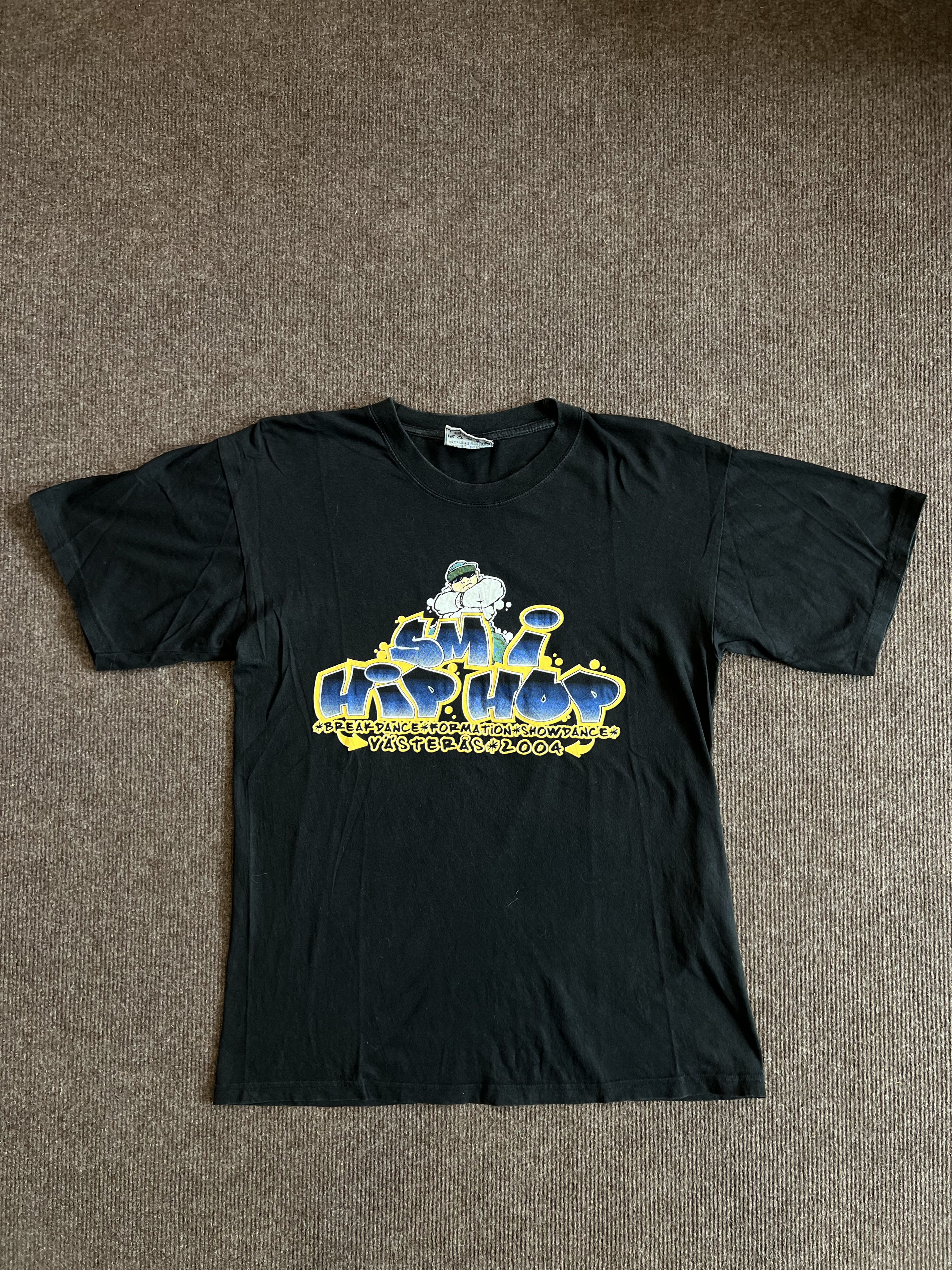 Vintage Vintage 2004 SM I HIP HOP Västerås Sweden T-Shirt Size US M / EU 48-50 / 2 - 6 Thumbnail