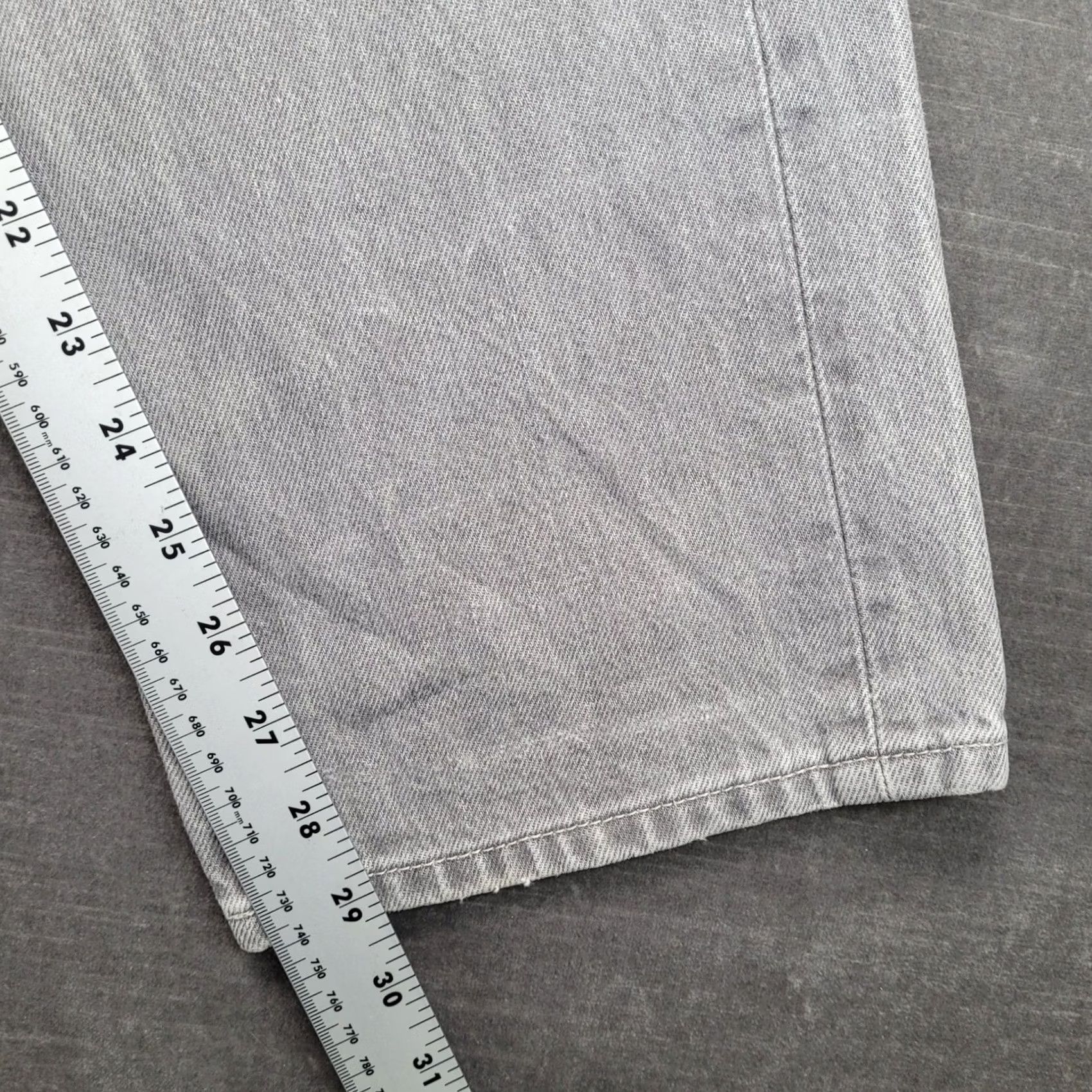 Levi's Levi's 501 Jeans Men Button Fly Straight Regular Distressed Medium Gray 30x29 Vintage Y2K Size US 30 / EU 46 - 6 Thumbnail