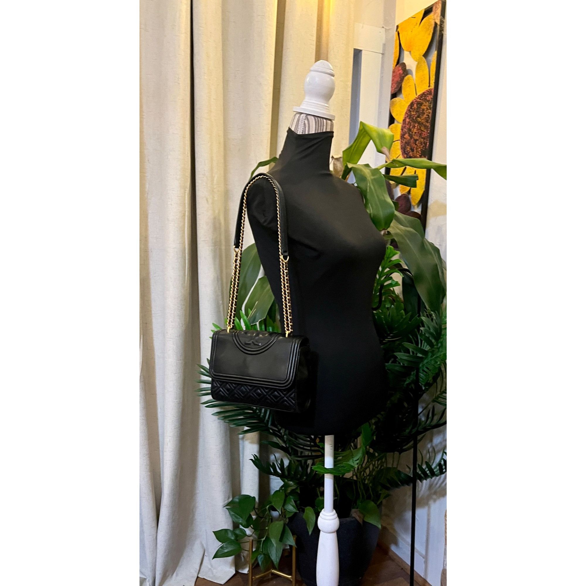 Tory Burch AUTHENTIC TORY BURCH Black Fleming Quilted Leather Handbag Size ONE SIZE - 10 Thumbnail