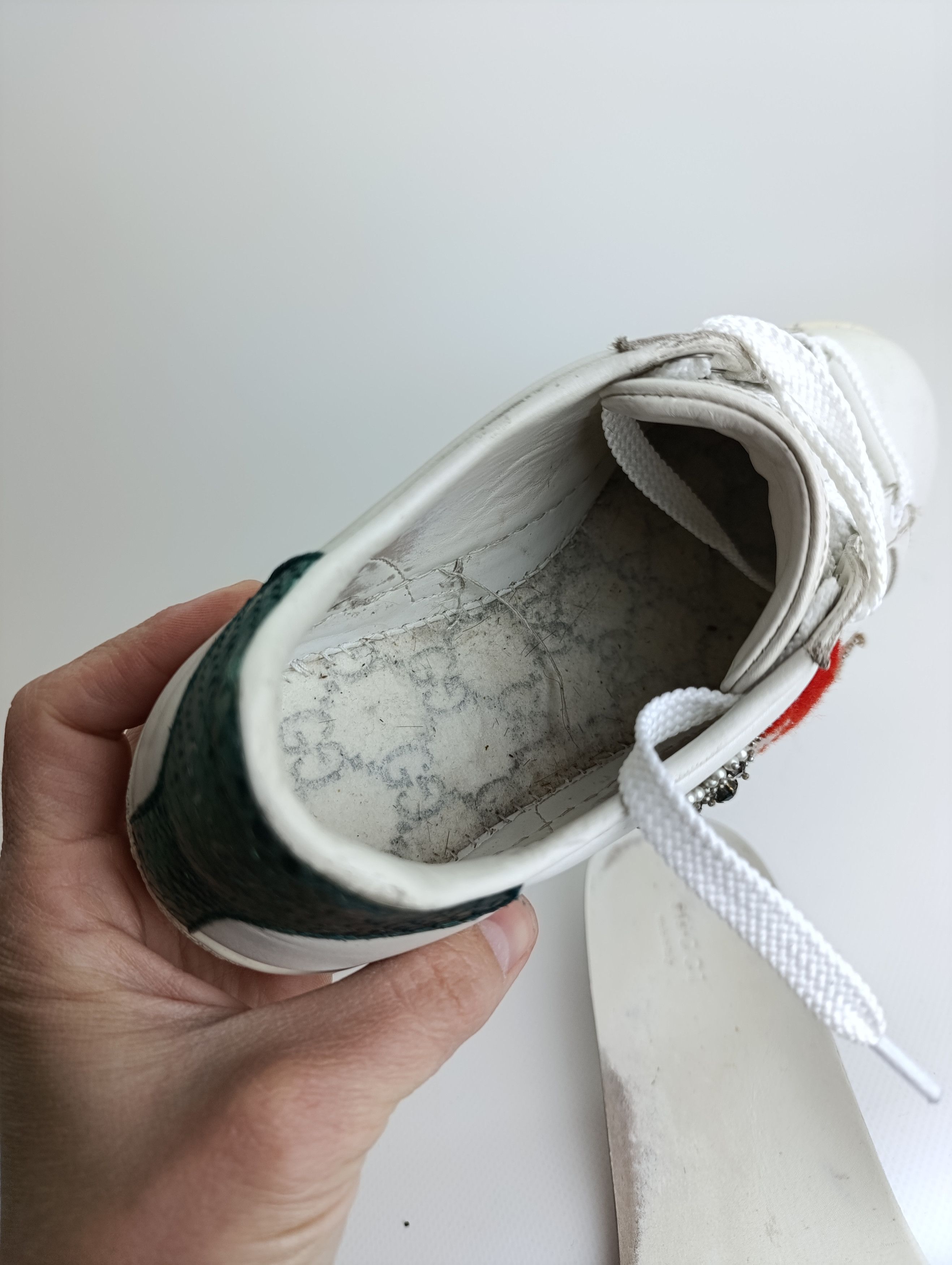 Gucci GUCCI ACE HEART DAGGER LEATHER SHOES EMBROIDERED SNEAKERS Size US 7 / IT 37 - 17 Thumbnail