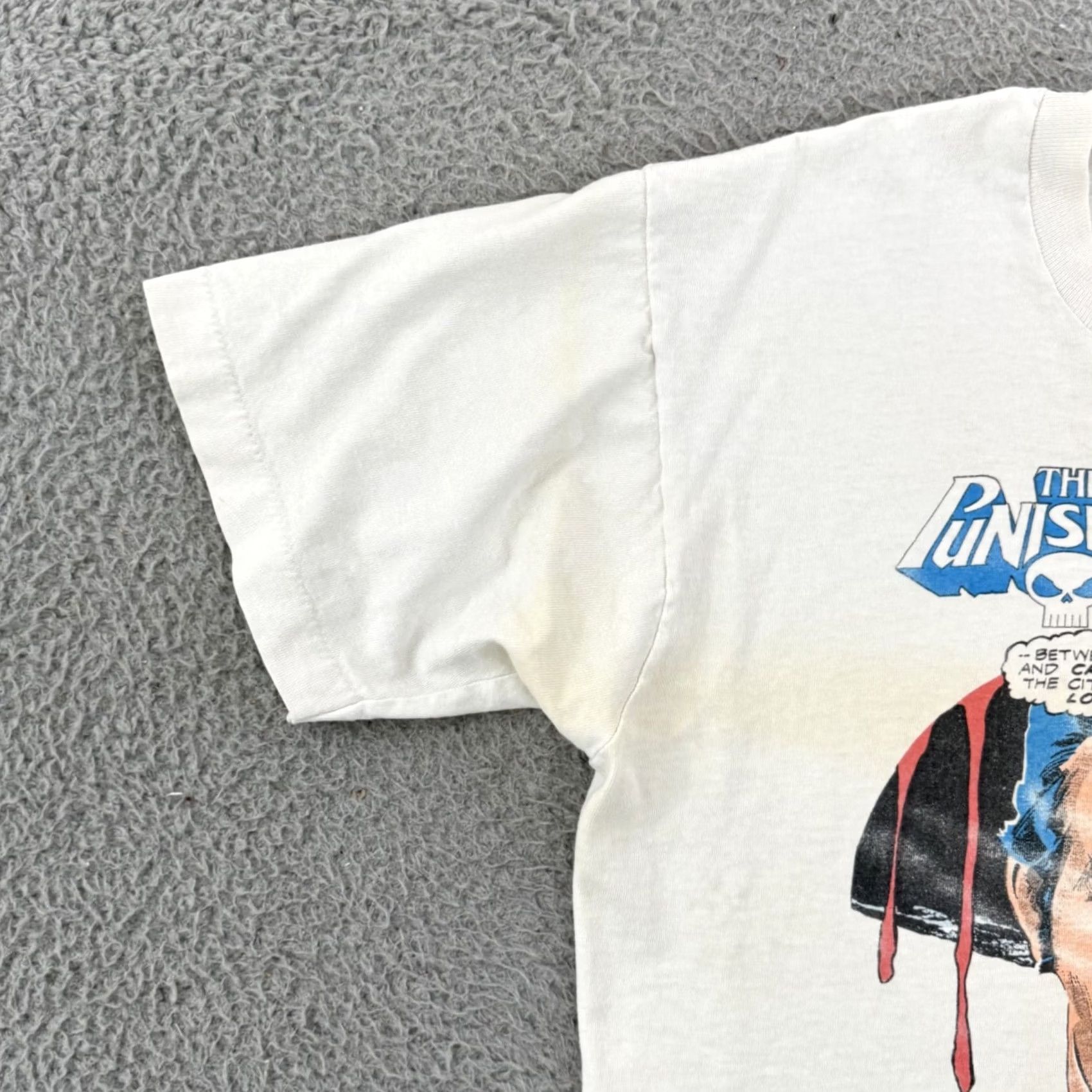 Fruit Of The Loom VINTAGE Marvel The Punisher Back To War Shirt XL White Comic Images USA Shirt Mens Pattern Graphic Print 1990s USA Comics Marvel Size US XL / EU 56 / 4 - 4 Thumbnail