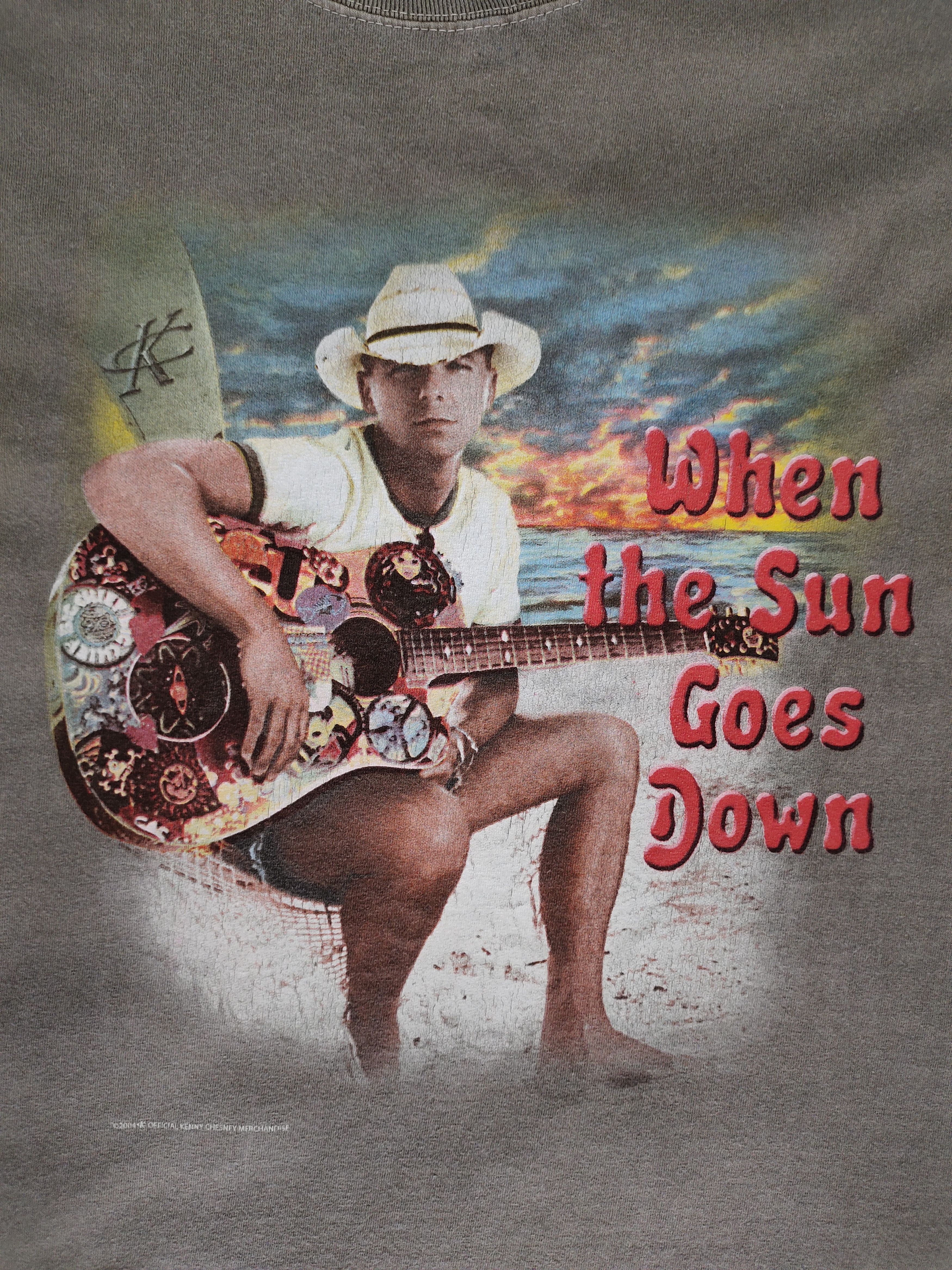 Band Tees Vintage 2004 Kenny Chesney 'When The Sun Goes Down' T-Shirt Size US L / EU 52-54 / 3 - 4 Thumbnail