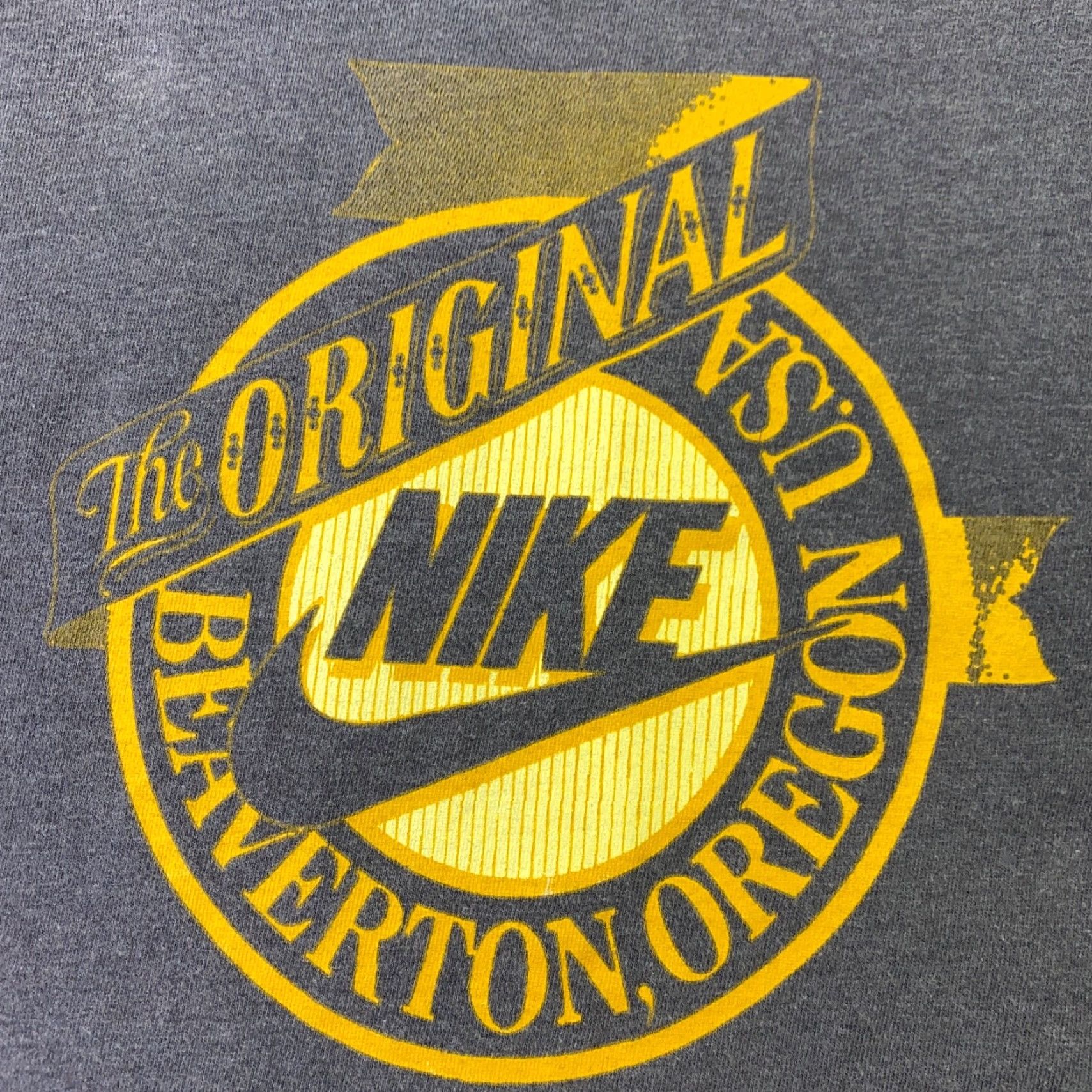 Nike VINTAGE Nike Mens Shirt XL Grey Label The Original Beaverton Big Logo Y2K Size US XL / EU 56 / 4 - 5 Thumbnail
