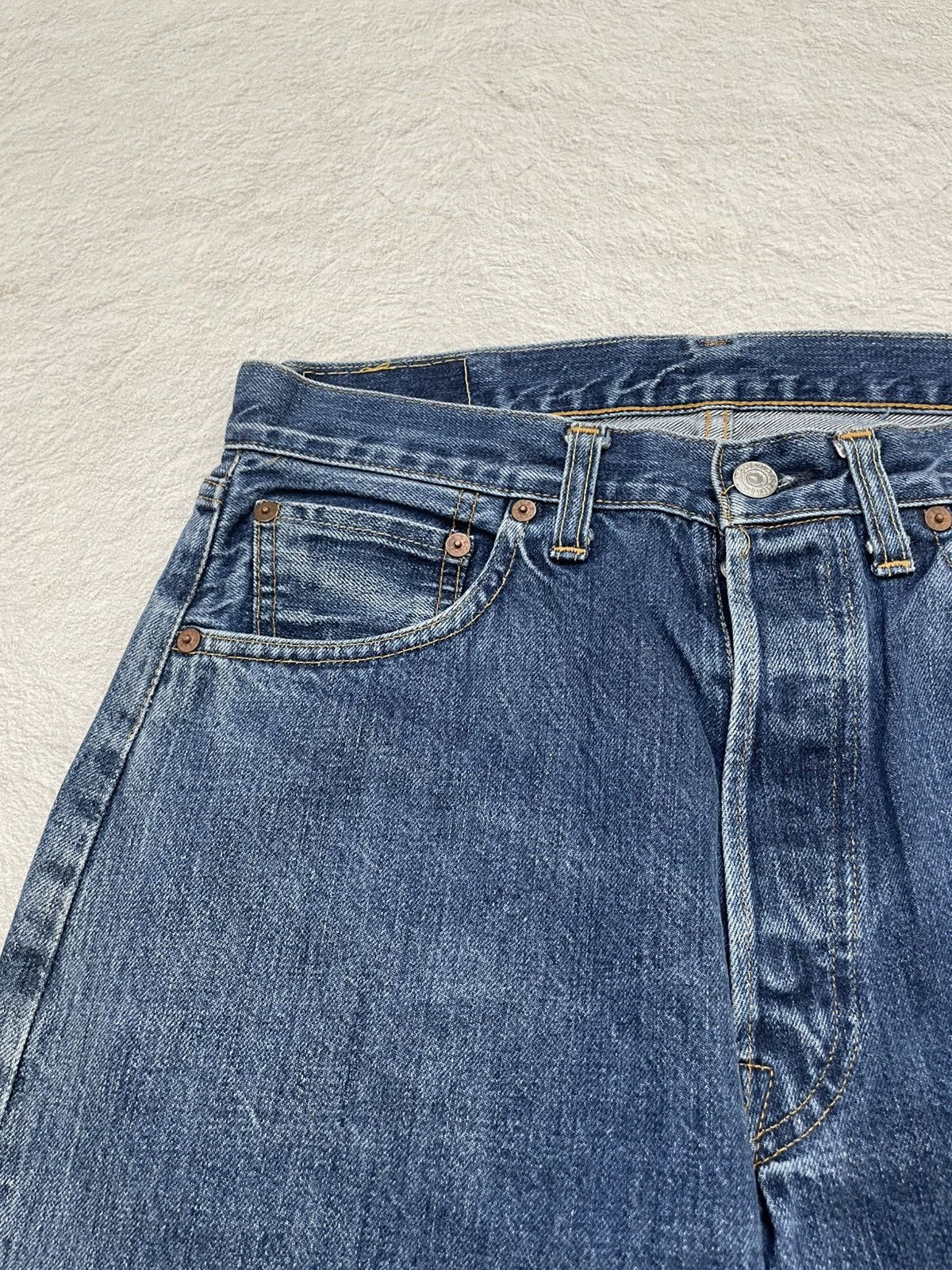 Levi's Levis 501 Vintage Blue Denim Washed Button Fly Size US 30 / EU 46 - 4 Thumbnail