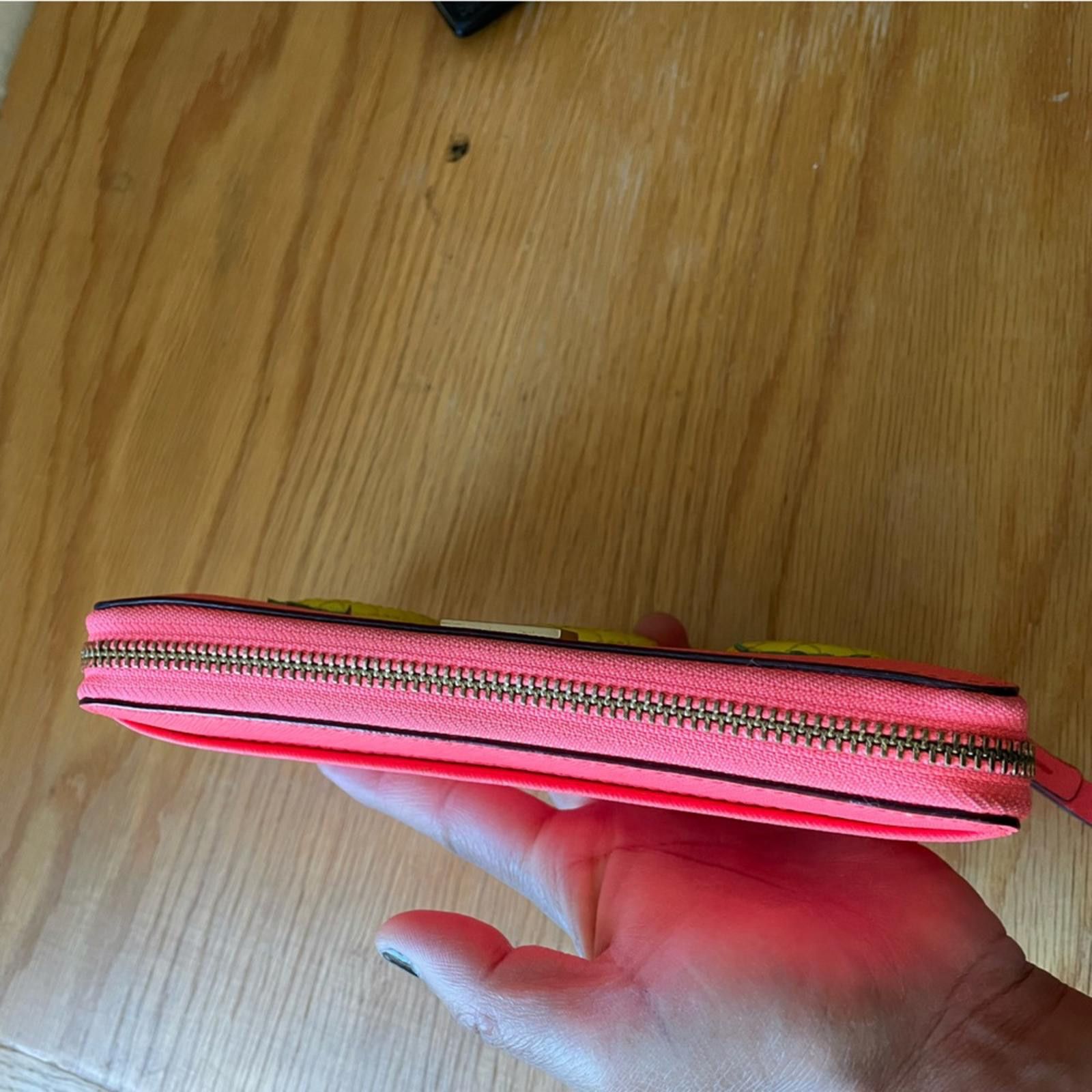 Designer Kate Spade Pineapple Neda Long Wallet Geranium Pink EUC Size ONE SIZE - 6 Thumbnail