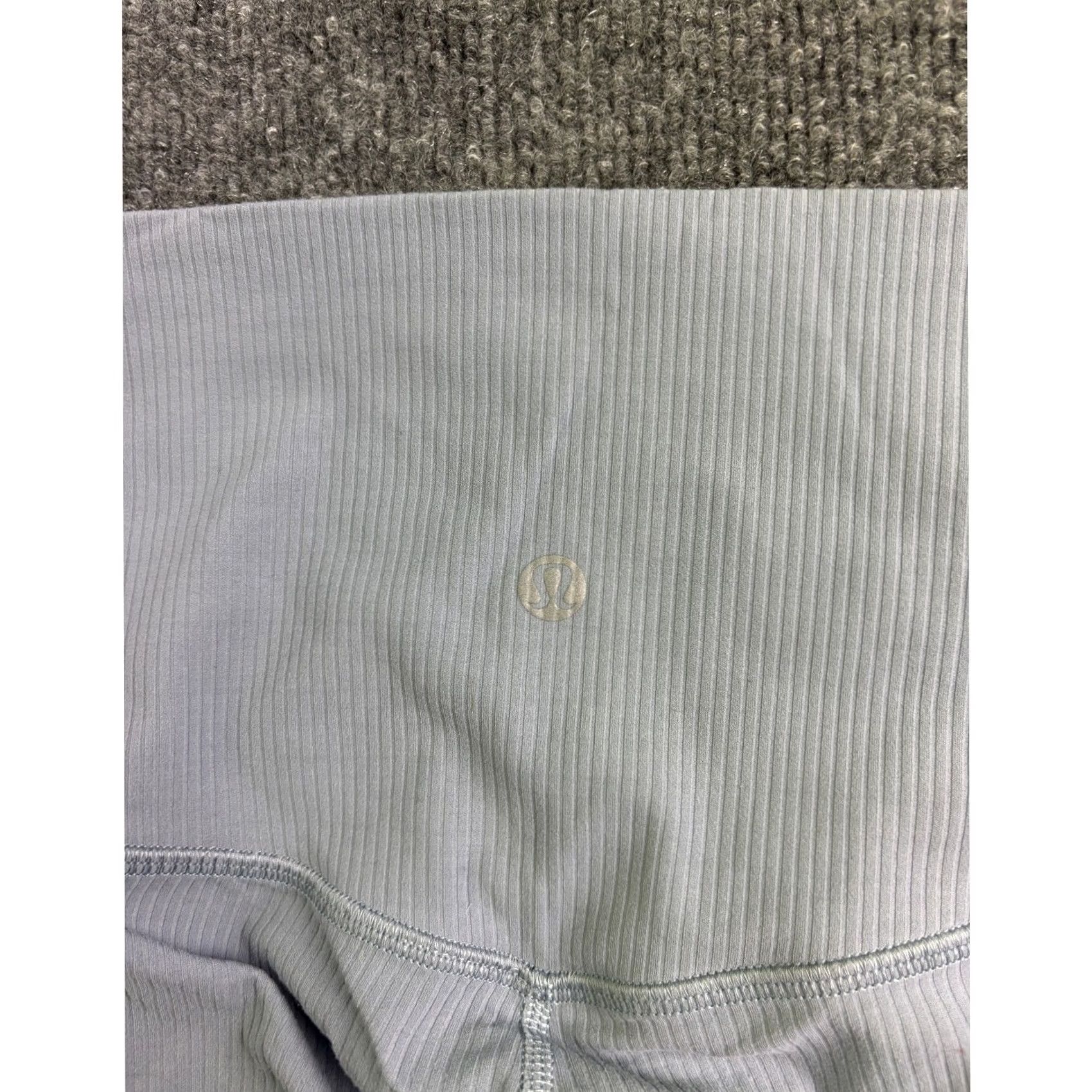Lululemon Lululemon Ribbed High Rise Leggings Womens 6 Blue Grey Yoga Athletic 7/8 Pant Size 28" / US 6 / IT 42 - 6 Thumbnail