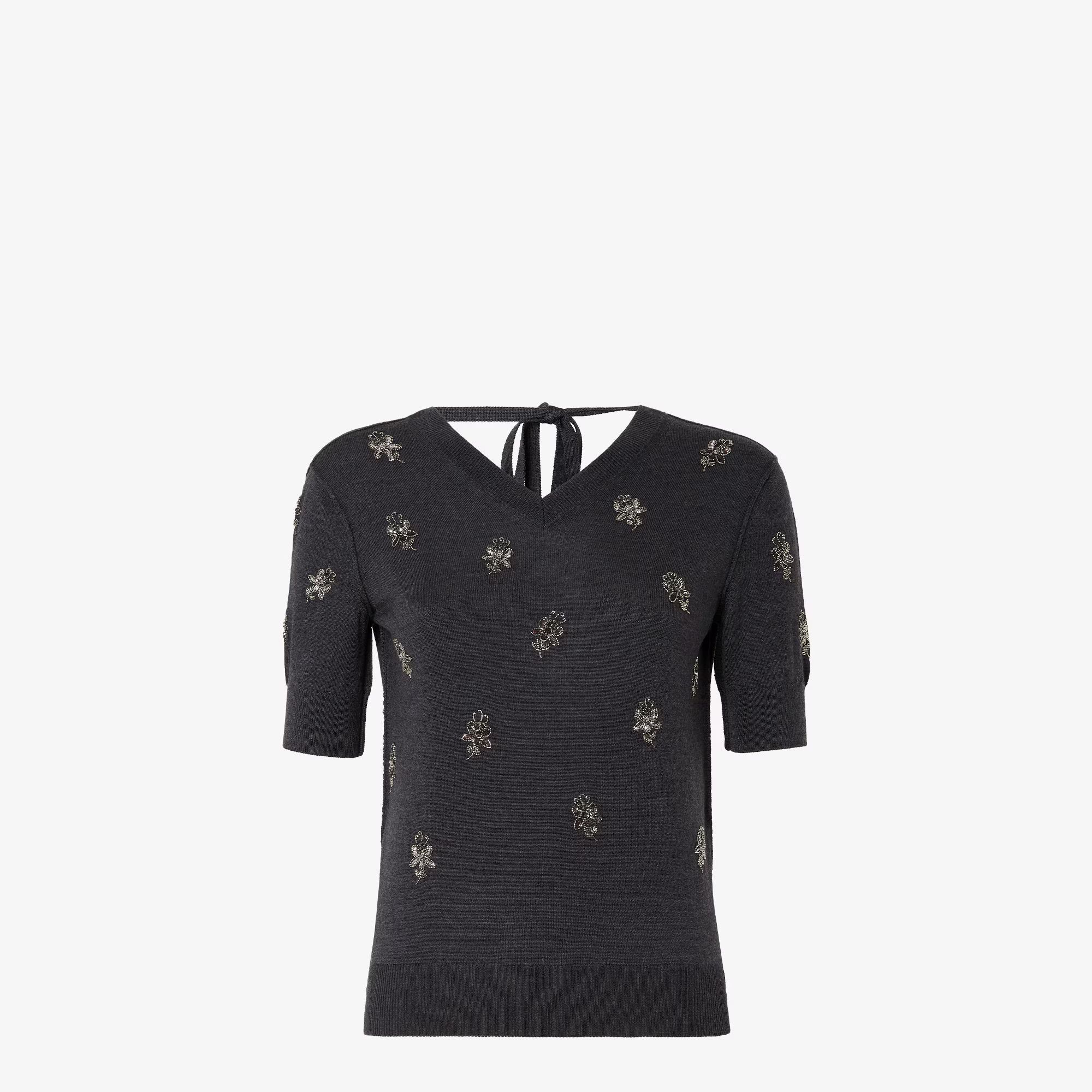 Fendi o1s1wg110326 Jumper in Black Size L / US 10 / IT 46 - 1 Thumbnail