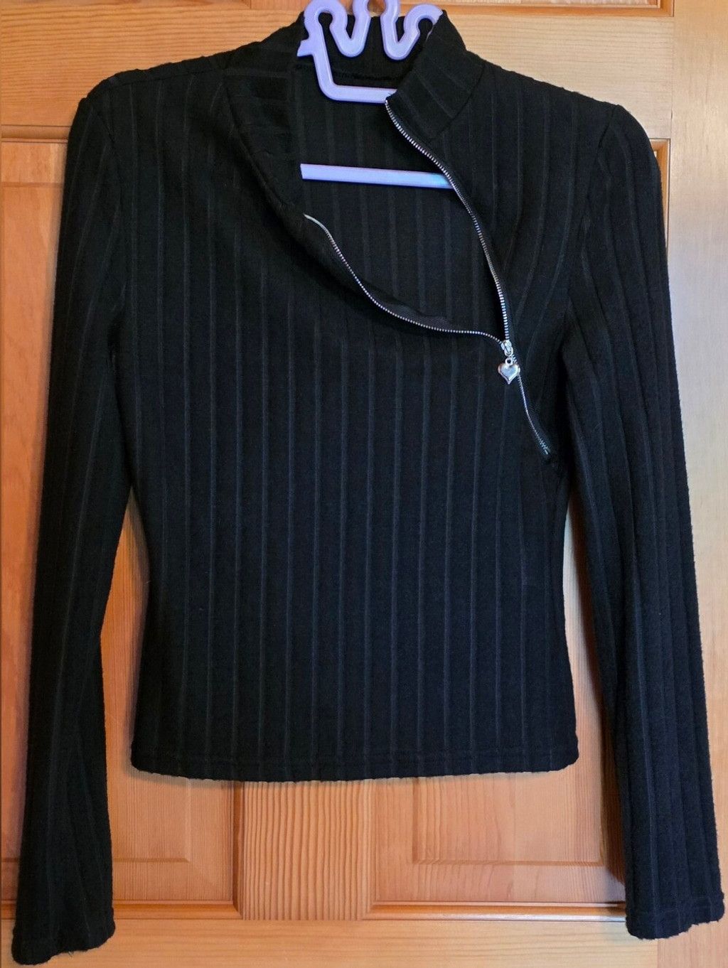 The Unbranded Brand Ribbed Zip-Neck Black Women's (S) Sweater Bundle (3) Size S / US 4 / IT 40 - 6 Thumbnail