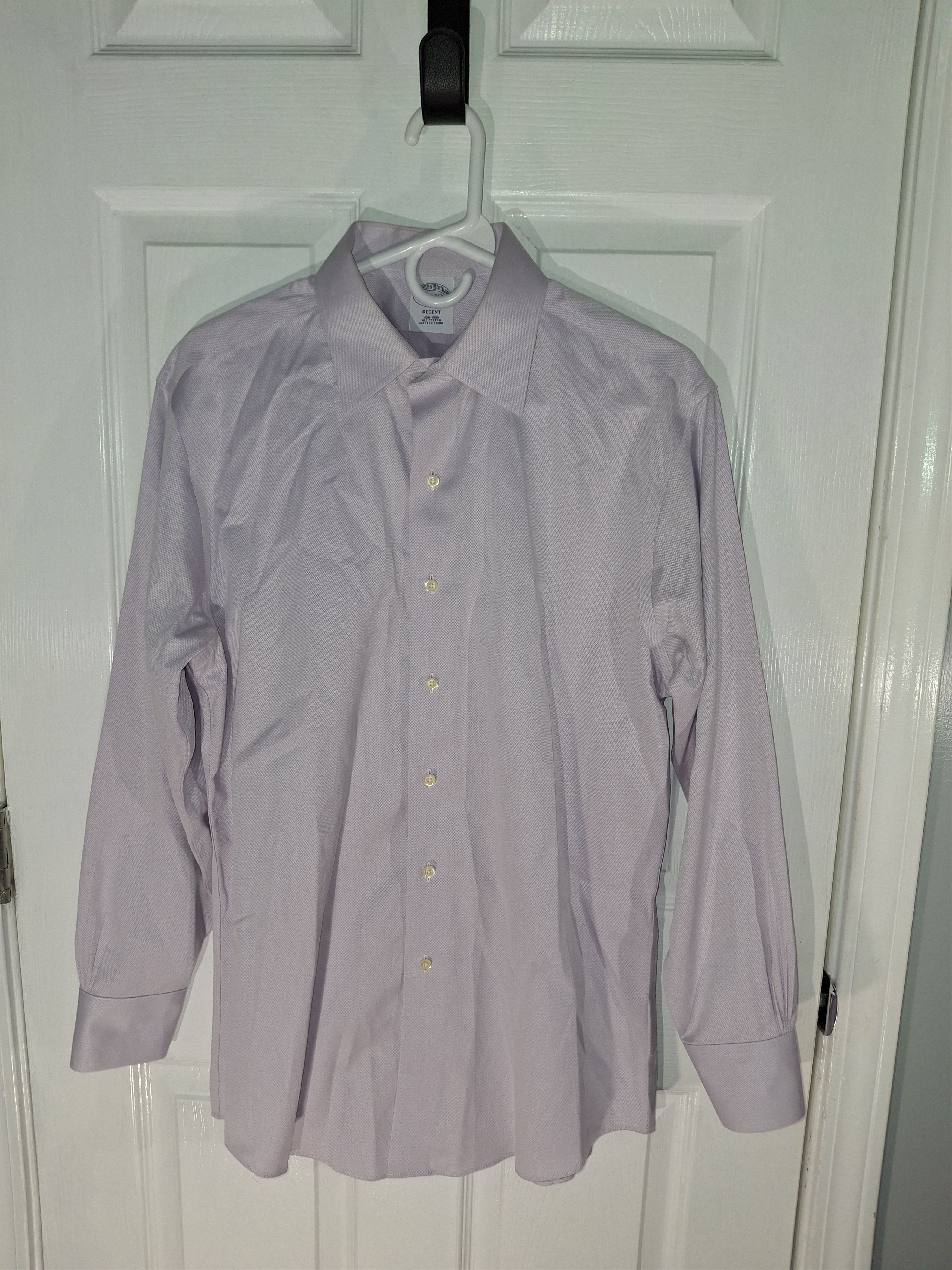 Brooks Brothers Brooks Brothers Regent Non-Iron Dress Shirt 15.5 2/3 Size US M / EU 48-50 / 2 - 1 Thumbnail