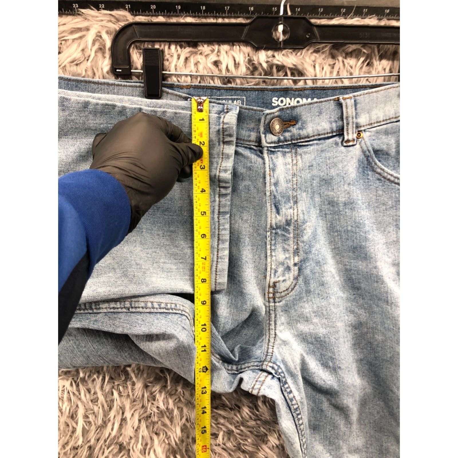 Vintage Sonoma Jeans Size 40x30 Mens Mid Rise Straight Blue Light Wash Denim 5-Pocket Regular belt loops Classic Modern 40 in Waist Boys? Wait. Size US 40 / EU 56 - 4 Thumbnail