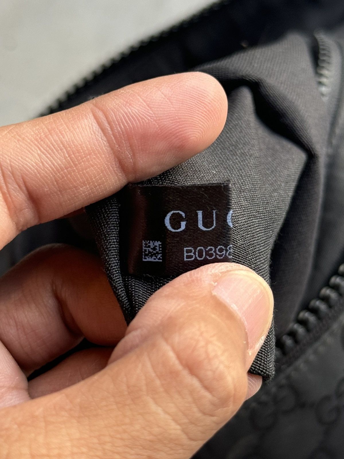 Gucci Gucci Black GG Nylon and Leather Messenger Bag Size ONE SIZE - 11 Thumbnail