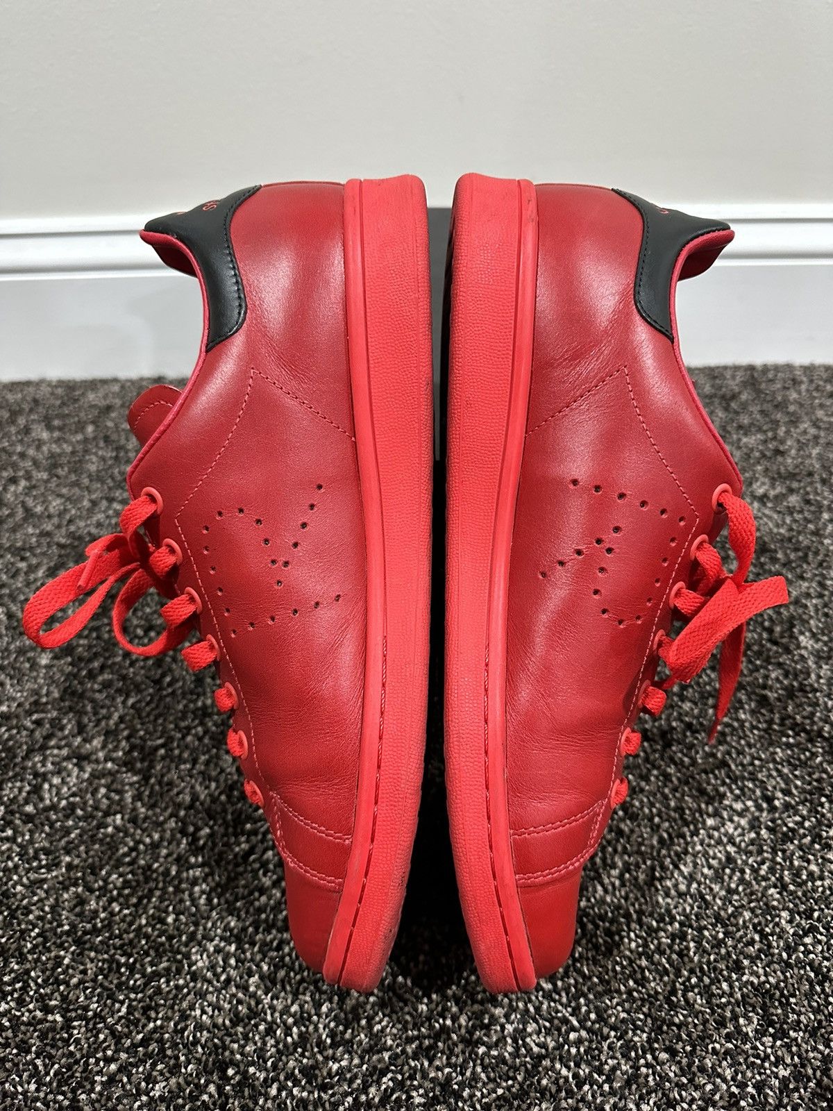 Adidas Raf Simons x Barneys x Adidas Stan Smith Red Low Top Sneaker Size US 9.5 / EU 42-43 - 9 Thumbnail