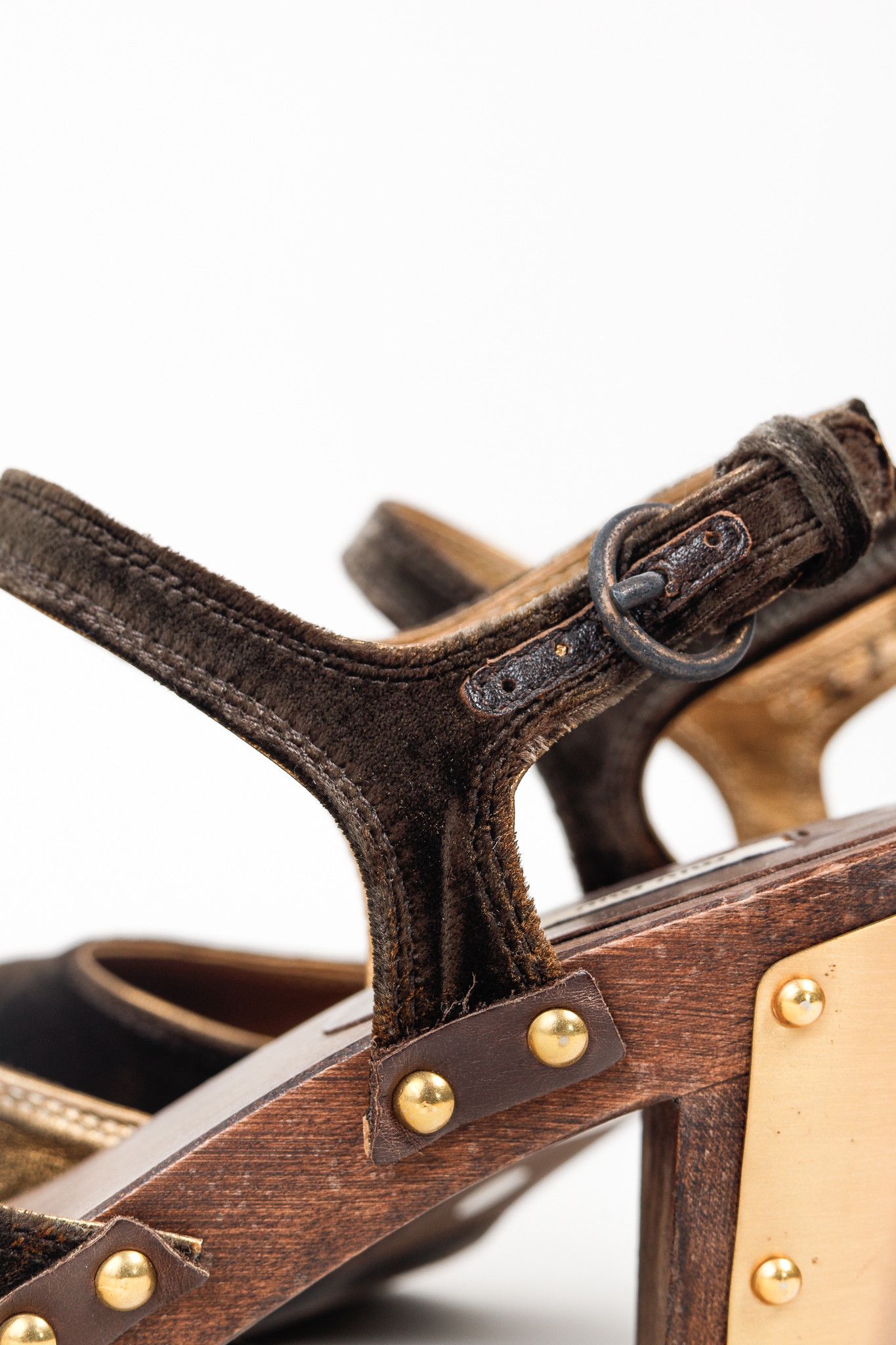 Miu Miu Miu Miu Olive Green Velvet Studded Accent D'Orsay Clogs Size US 4.5 / IT 34.5 - 9 Thumbnail