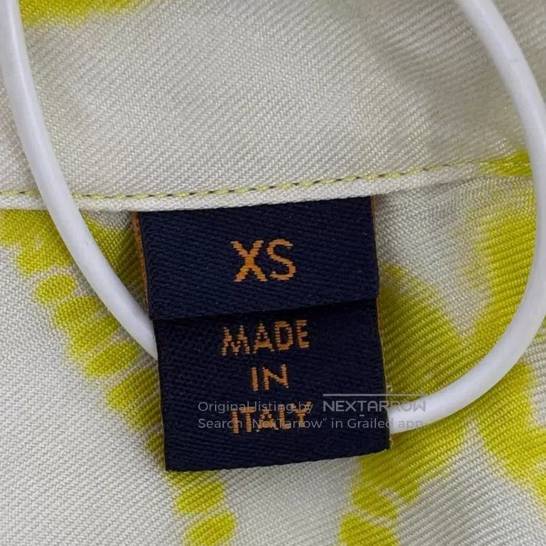 Louis Vuitton Louis Vuitton Lemon yellow twist dyed mulberry silk short Size US XS / EU 42 / 0 - 6 Thumbnail