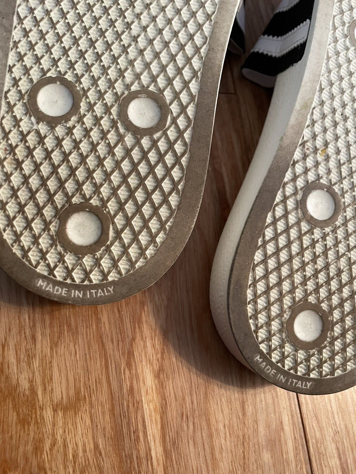 Adidas Adidas adilette BD7592 OG Jerry Lorenzo Size US 8 / EU 41 - 5 Thumbnail