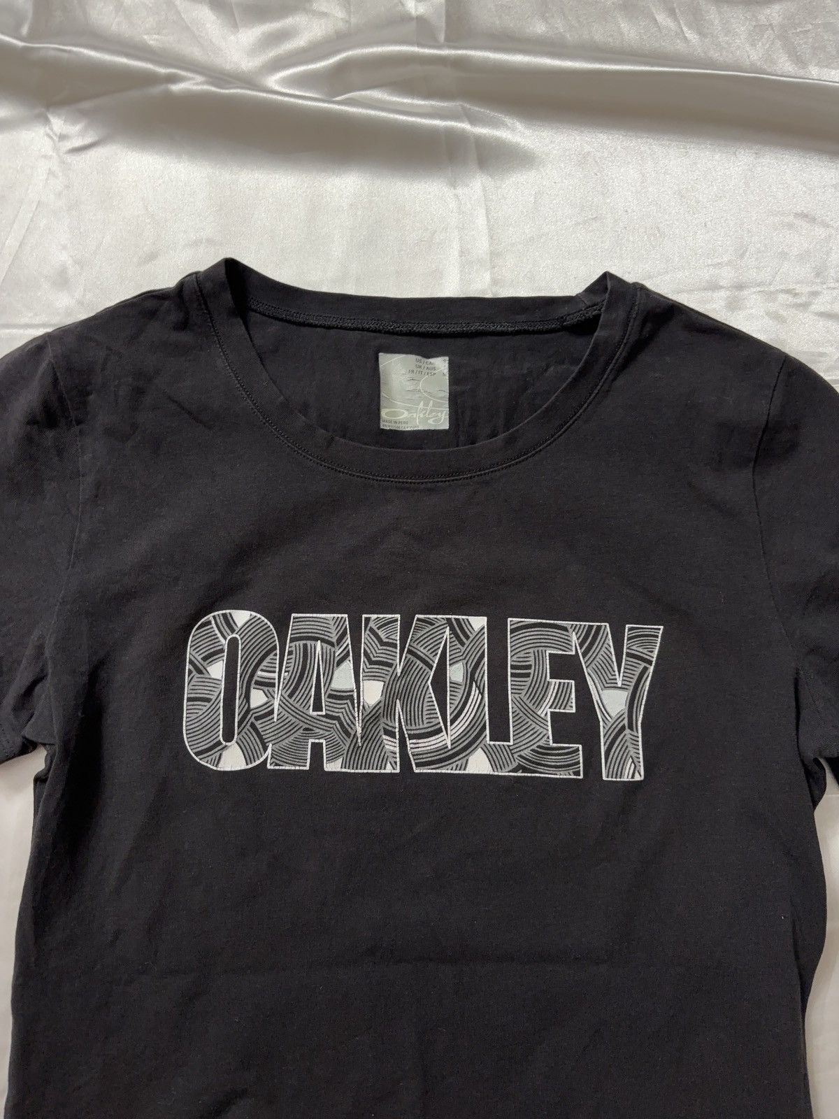 Oakley Oakley vintage logo t-shirt tee Size S / US 4 / IT 40 - 2 Thumbnail
