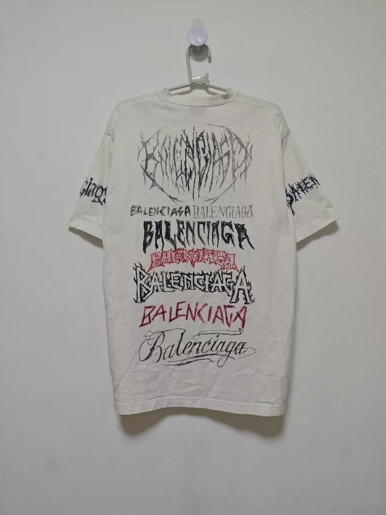 Balenciaga Balenciaga New Year series Logo letter printed round neck Size US XS / EU 42 / 0 - 2 Thumbnail