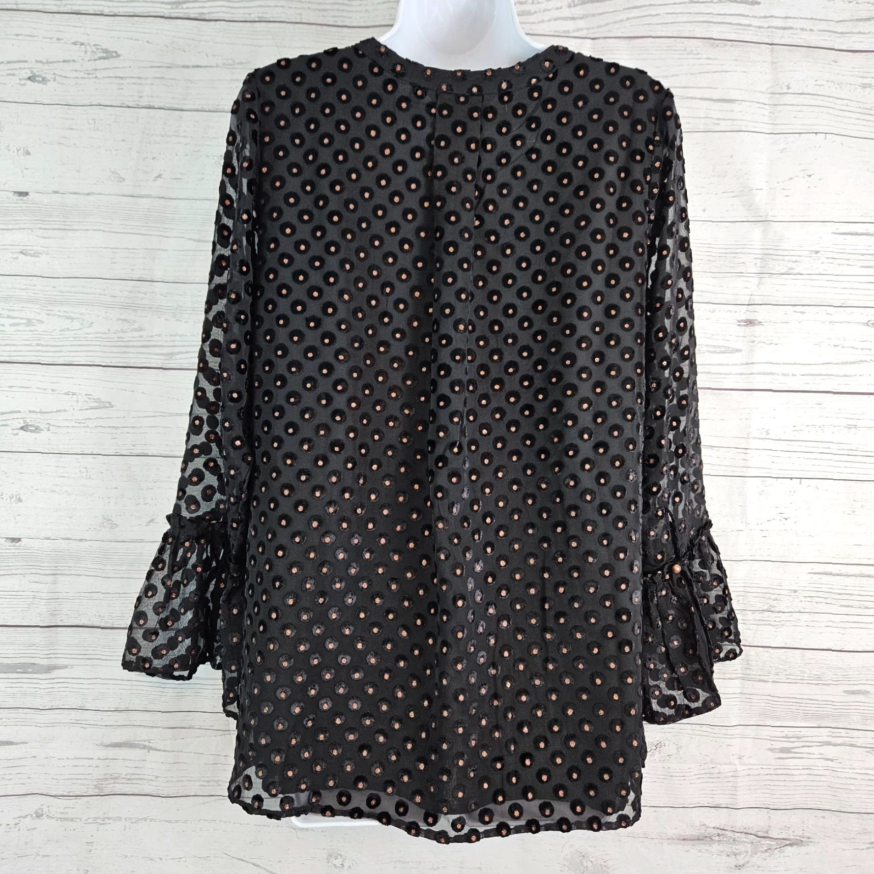 Soft Surroundings Soft Surroundings Blouse Shirt Womens Medium Black Velvet Calm Swiss Dot Long Sleeve 27" 20.5" 22.5" Modern Size M / US 6-8 / IT 42-44 - 3 Thumbnail