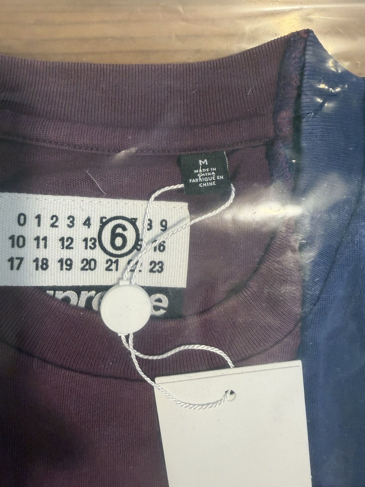 Maison Margiela × Supreme Supreme x mm6 split tee Size US M / EU 48-50 / 2 - 2 Thumbnail