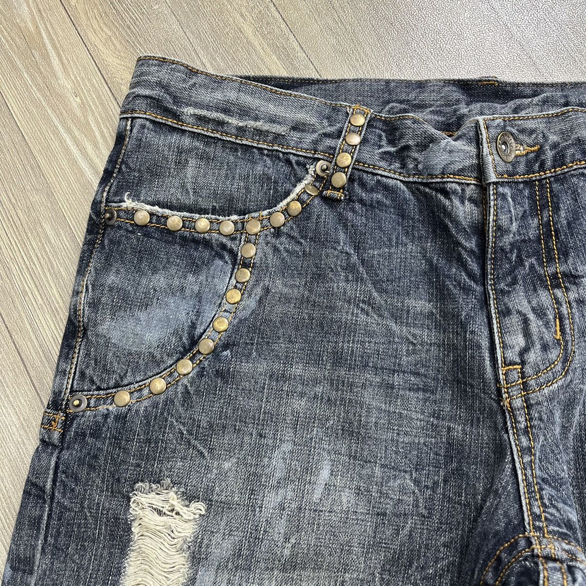 semanticdesign Y2K Semanticdesign Studded Distressed Flared Jeans BootCut Size US 31 - 6 Thumbnail