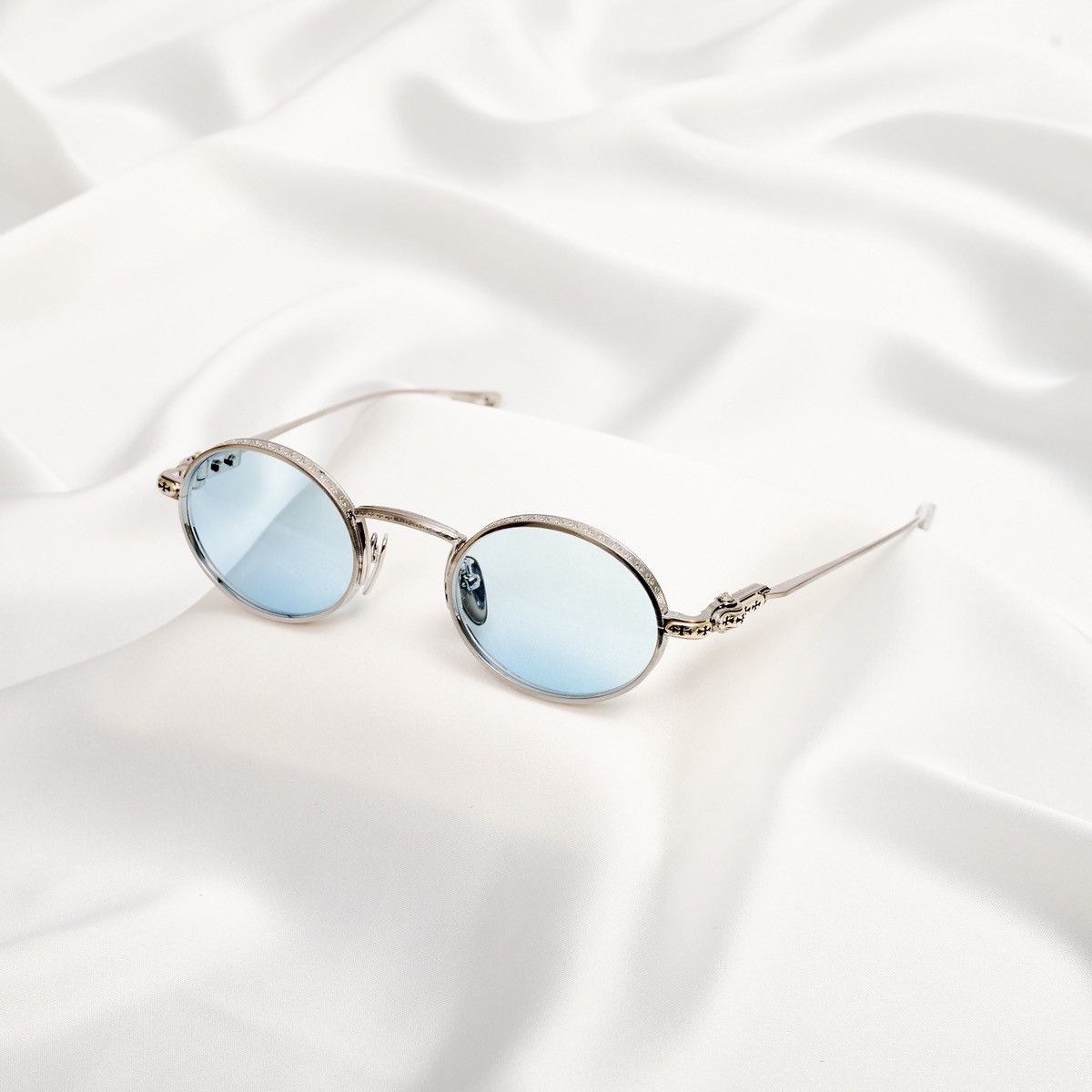 Chrome Hearts CHROME HEARTS HONEY DIPPED BRUSHED ALLOY SUNGLASSES Size ONE SIZE - 1 Thumbnail