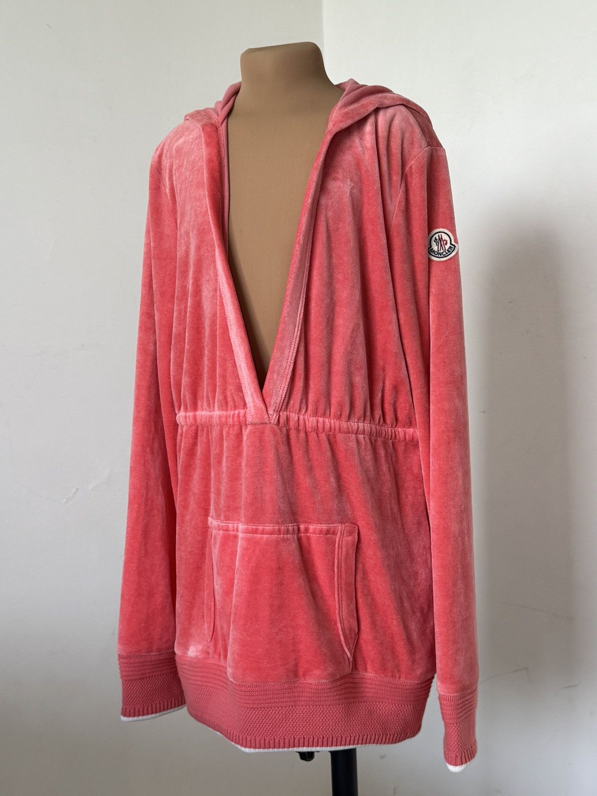 Moncler Moncler W v-neck pink hoodie Size S / US 4 / IT 40 - 1 Thumbnail