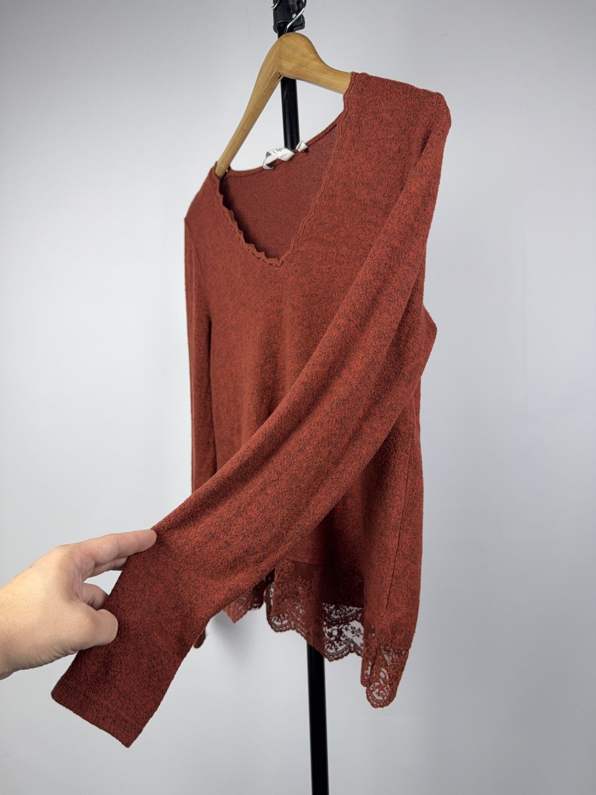 Japanese Brand 00s NAF NAF Romantic Terracotta Knit Top with Lace Trim S Size S / US 4 / IT 40 - 7 Thumbnail
