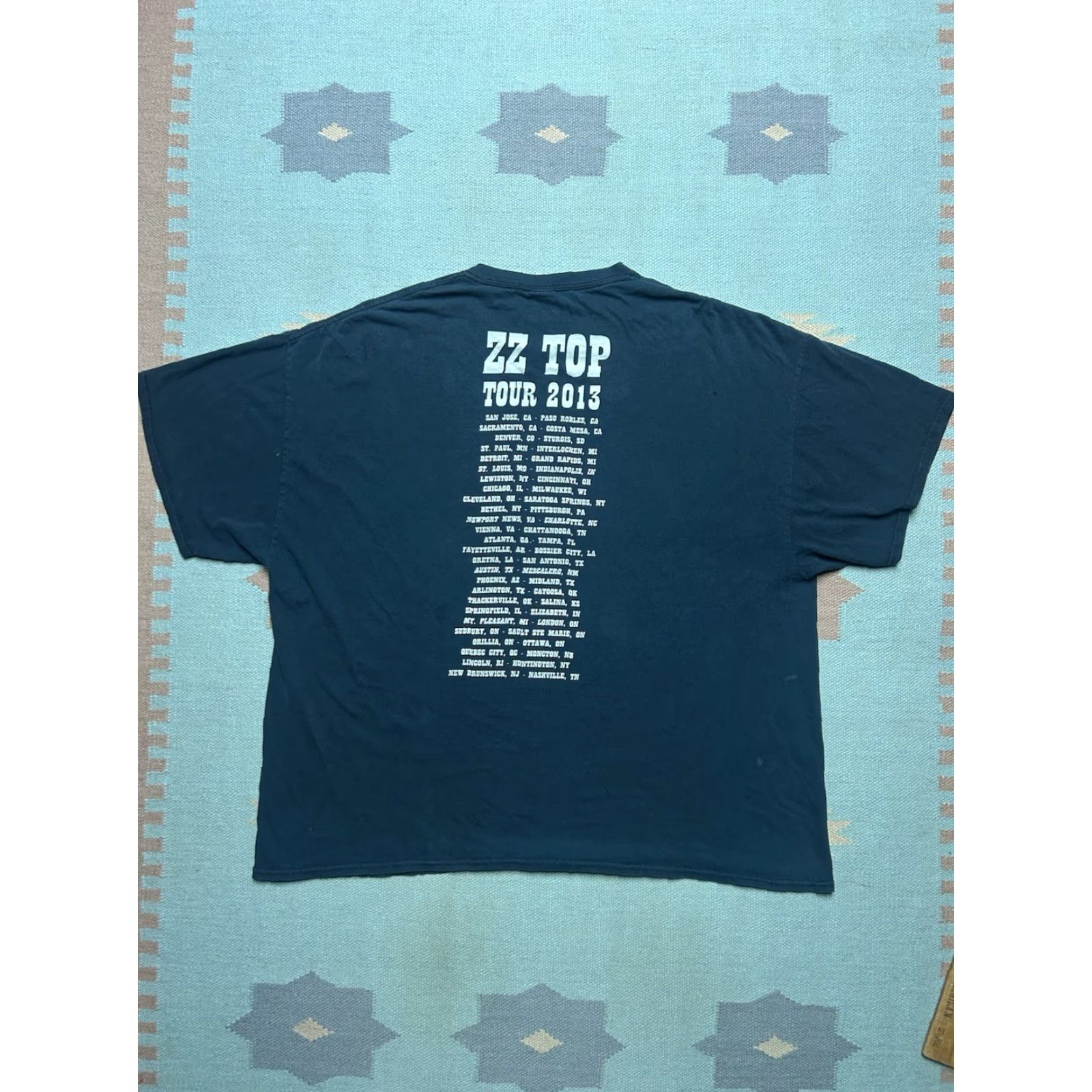 Vintage VINTAGE ZZ Top graphic t shirt 2013 tour faded black worn distressed concert band 3XL Size US XXL / EU 58 / 5 - 7 Thumbnail