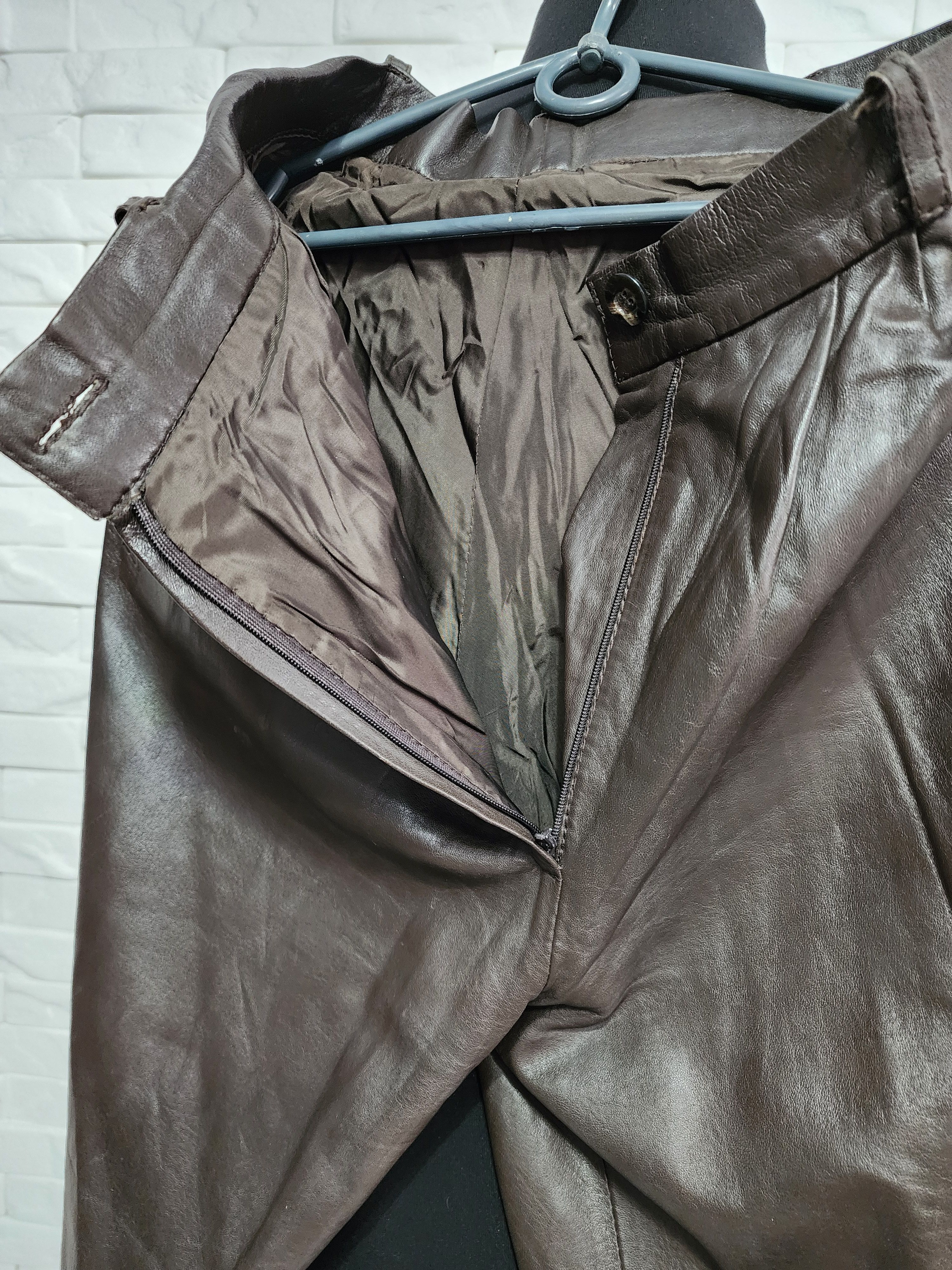Other Brown women's leather pants with pockets. Size 30" / US 8 / IT 44 - 9 Thumbnail