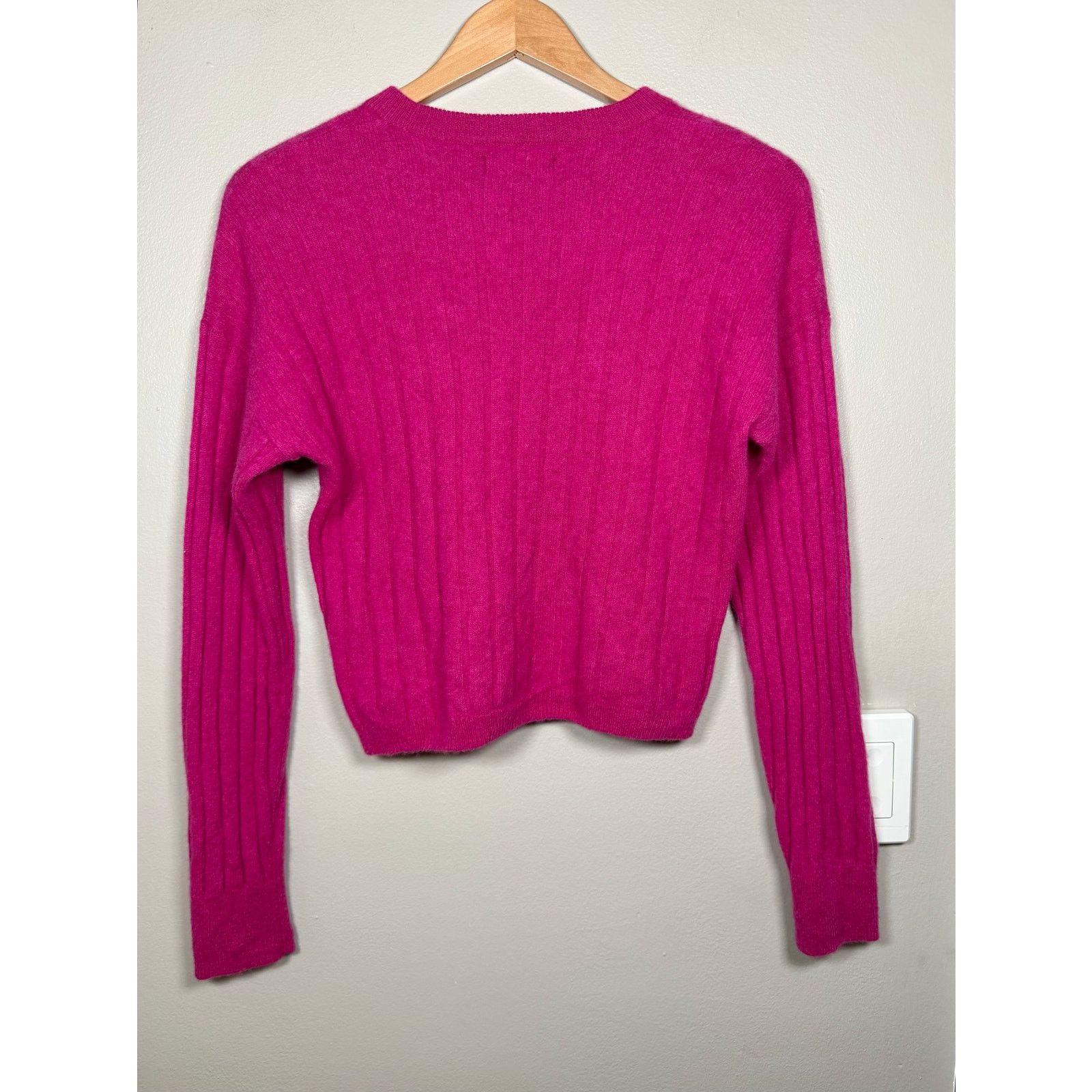 NAADAM NWOT Naadam Lightweight Cashmere Ribbed Cropped Sweater S Size S / US 4 / IT 40 - 3 Thumbnail
