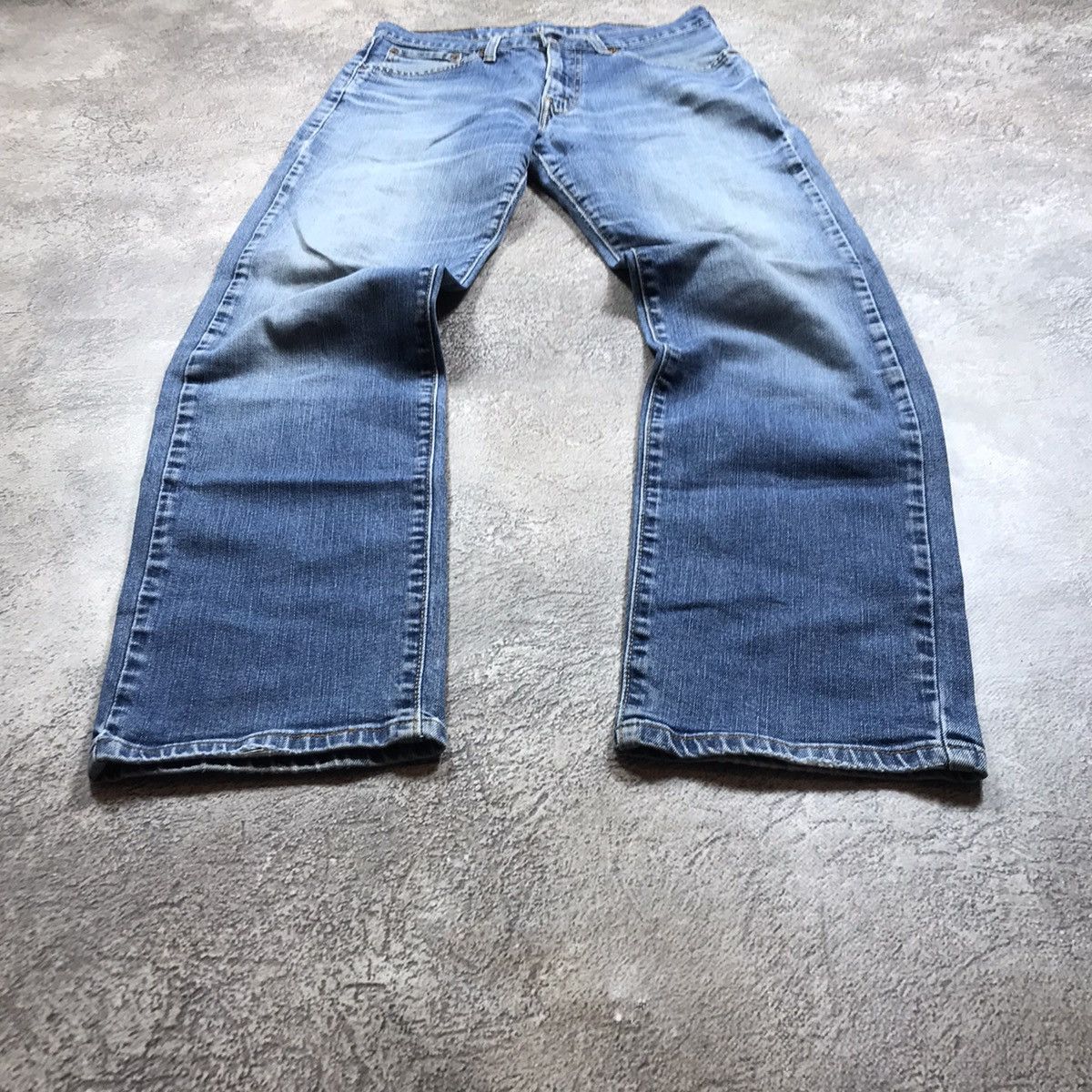 Vintage Vintage 90s Levis Distressed Baggy Jeans Grunge Thrashed 30 Size US 30 / EU 46 - 1 Thumbnail