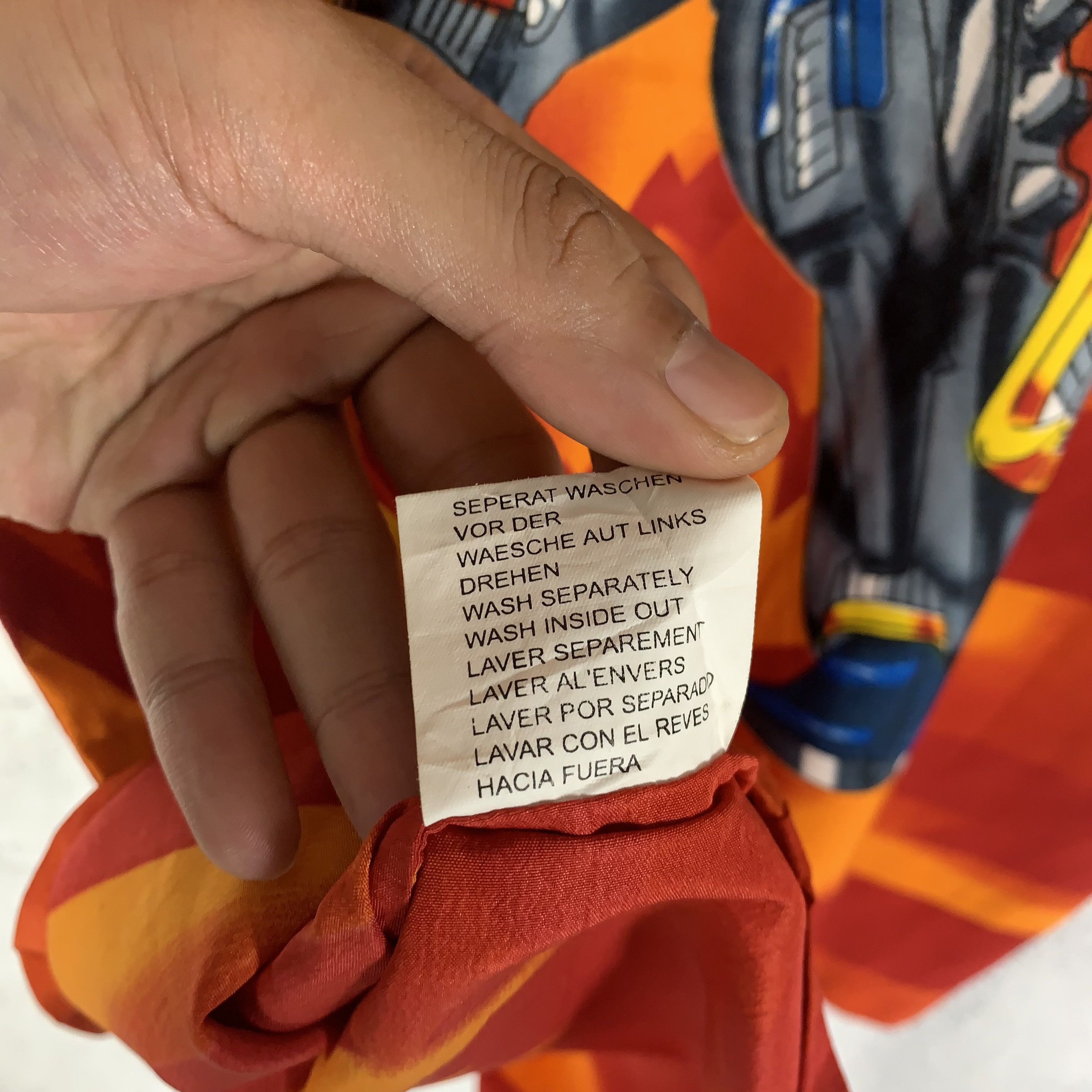 Anime Vintage Gundam Shirt Size US L / EU 52-54 / 3 - 8 Thumbnail
