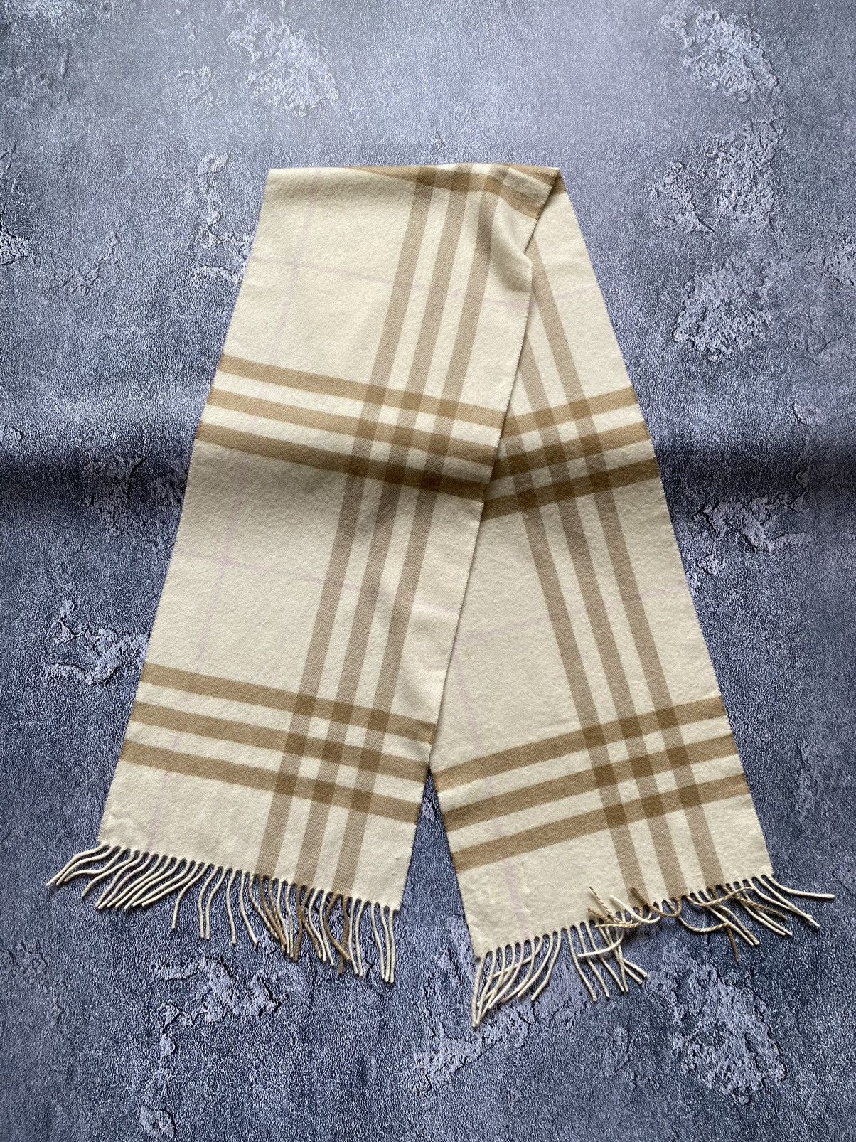 Burberry Burberry London England Wool Novachek Scarf Size ONE SIZE - 9 Thumbnail