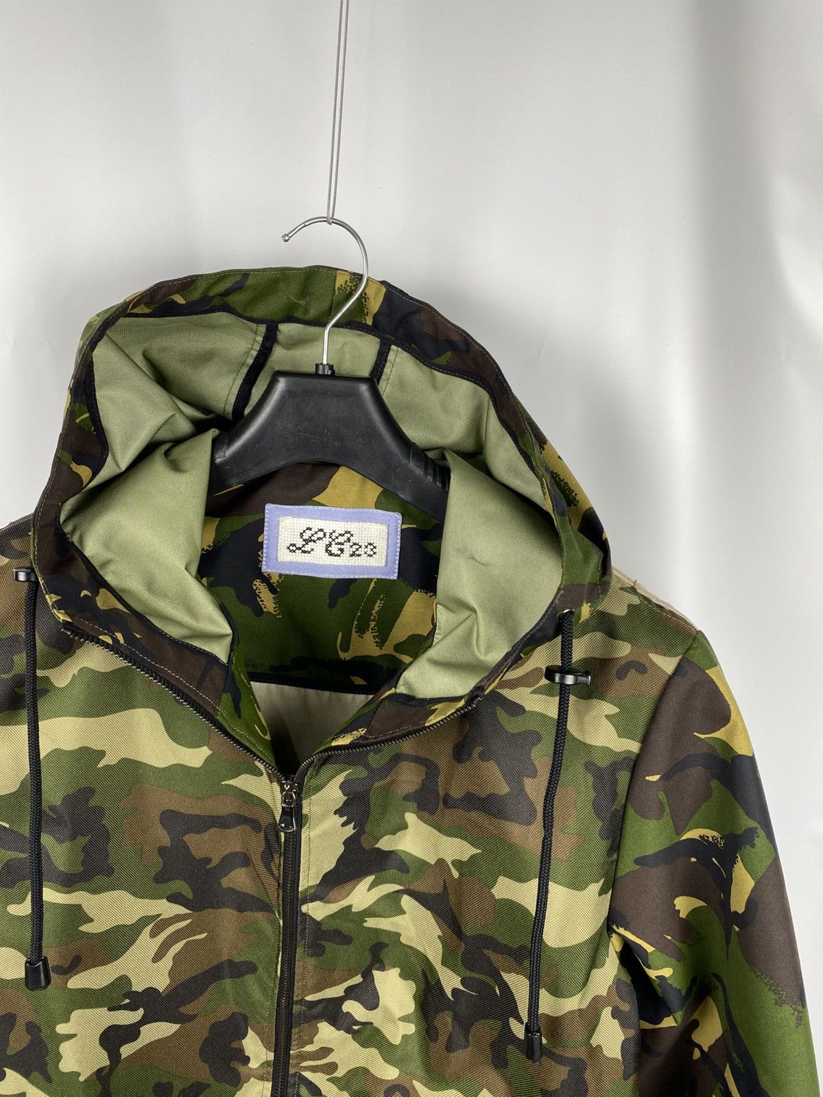 LC23 LC23 Italy Camouflage Parka Fishtail Waterproof Men size S Size US S / EU 44-46 / 1 - 3 Thumbnail
