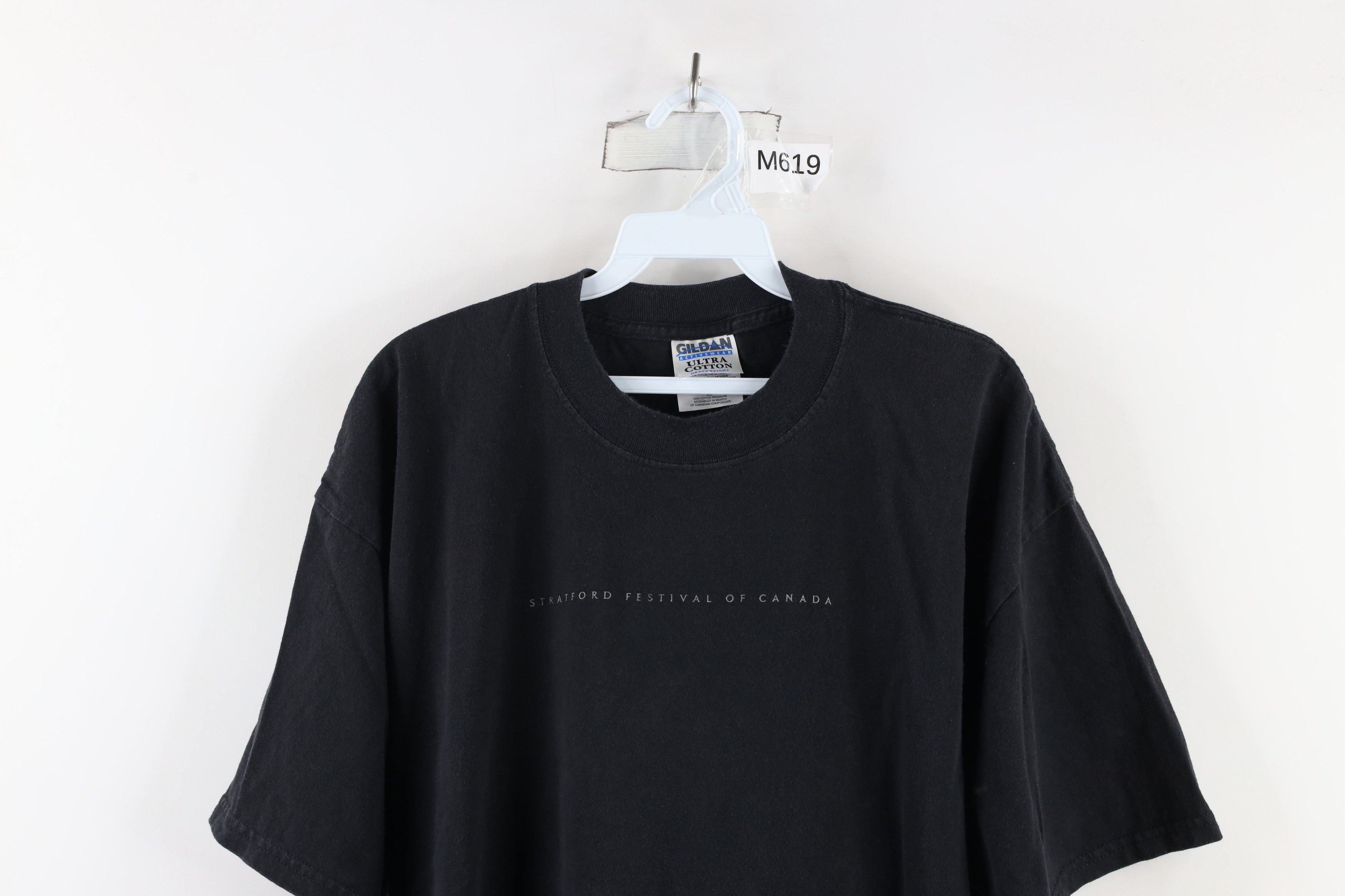 Vintage Vintage Y2K 2000 of Canada Elizabeth Rex Play T-Shirt Size US XL / EU 56 / 4 - 2 Thumbnail
