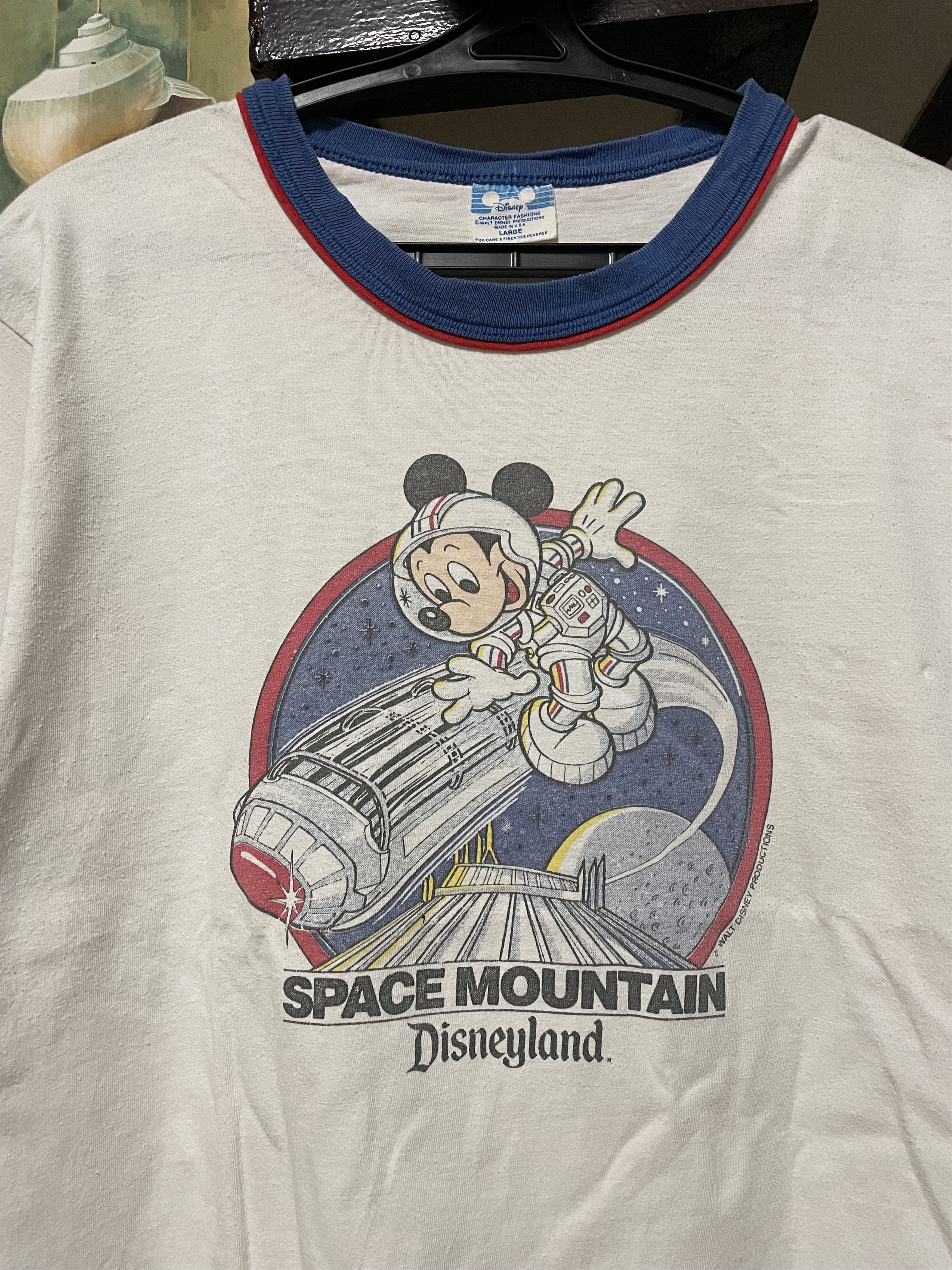 Vintage 80s Disneyland Space Mountain W/ Free 80s Mickey Size US L / EU 52-54 / 3 - 1 Thumbnail