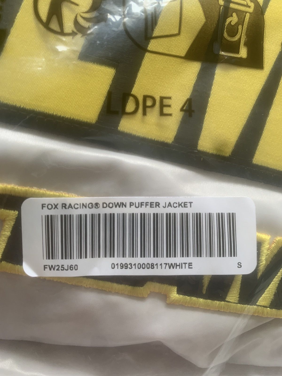 Fox Racing × Supreme Supreme x Fox Racing Down Puffer Jacket - White (Small) Size US S / EU 44-46 / 1 - 8 Thumbnail