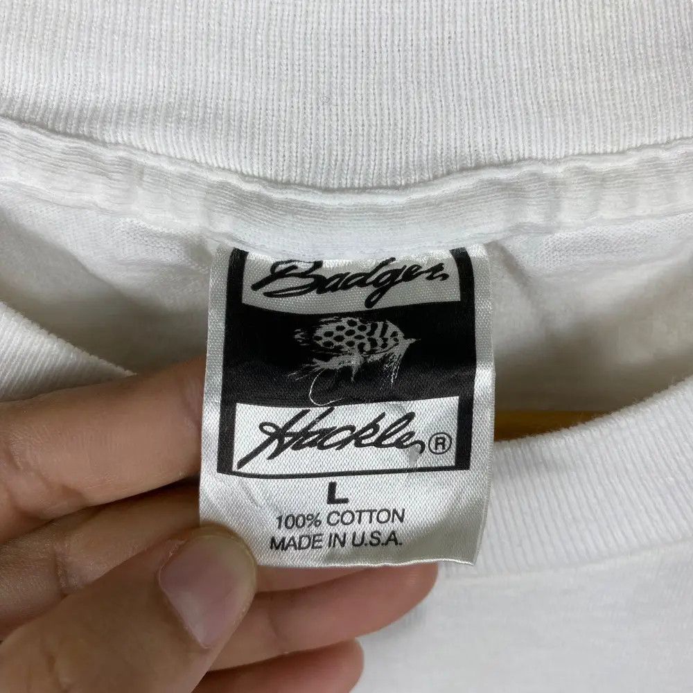 Vintage Vintage 90's BADGER HACKLE Fishing Hook Graphic Tee Shirt Size US L / EU 52-54 / 3 - 6 Thumbnail
