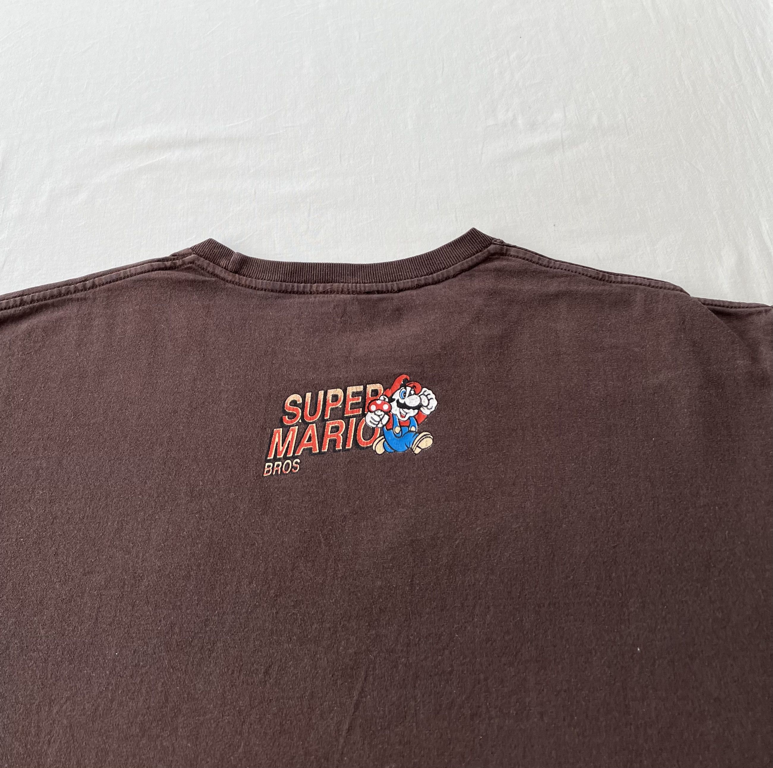 Nintendo Vintage 2000s Super Mario Bros Nintendo Brown T-shirt Size US L / EU 52-54 / 3 - 14 Thumbnail