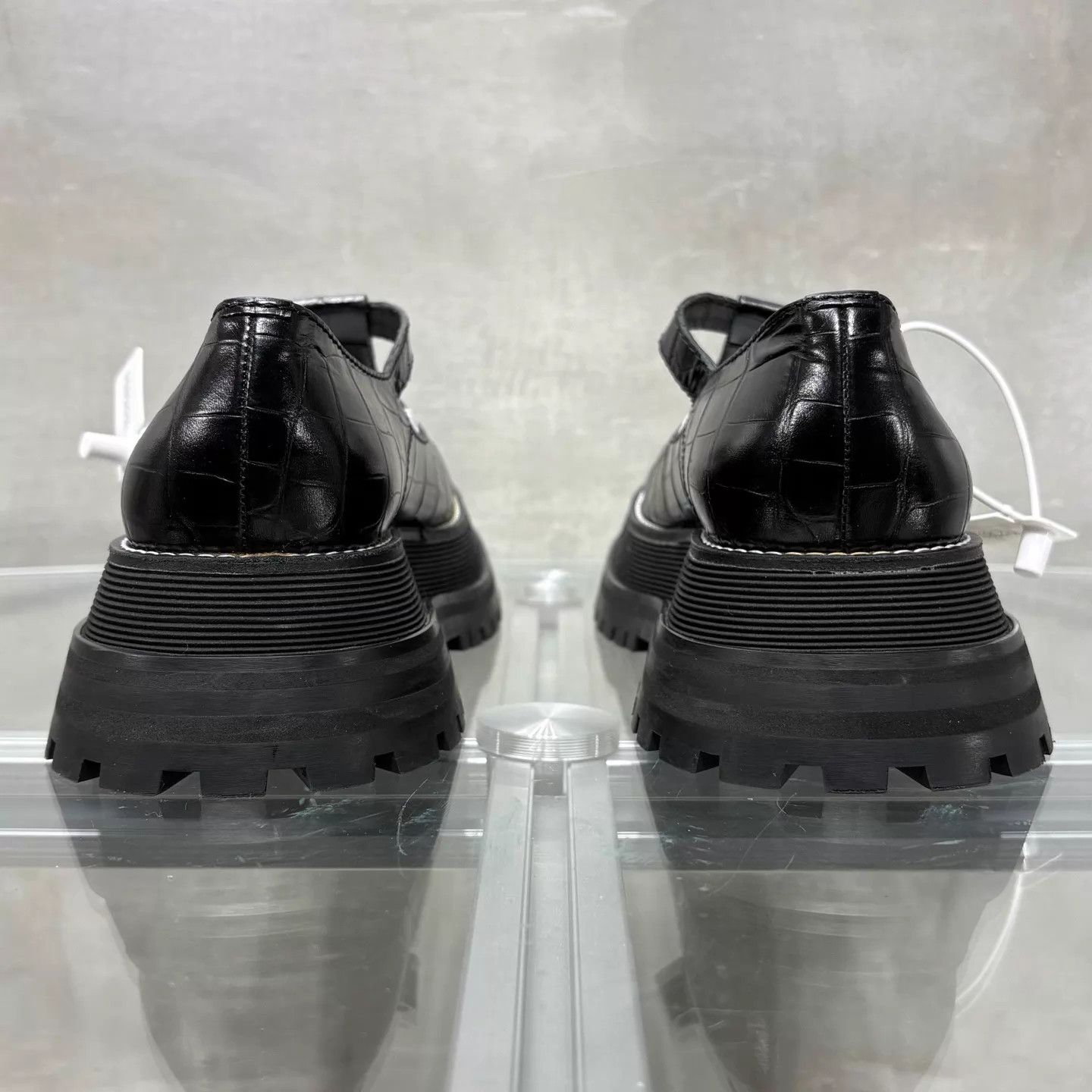 Burberry Burberry Black Crocodile Platform Mary Jane Sandal Size US 6.5 / IT 36.5 - 6 Thumbnail