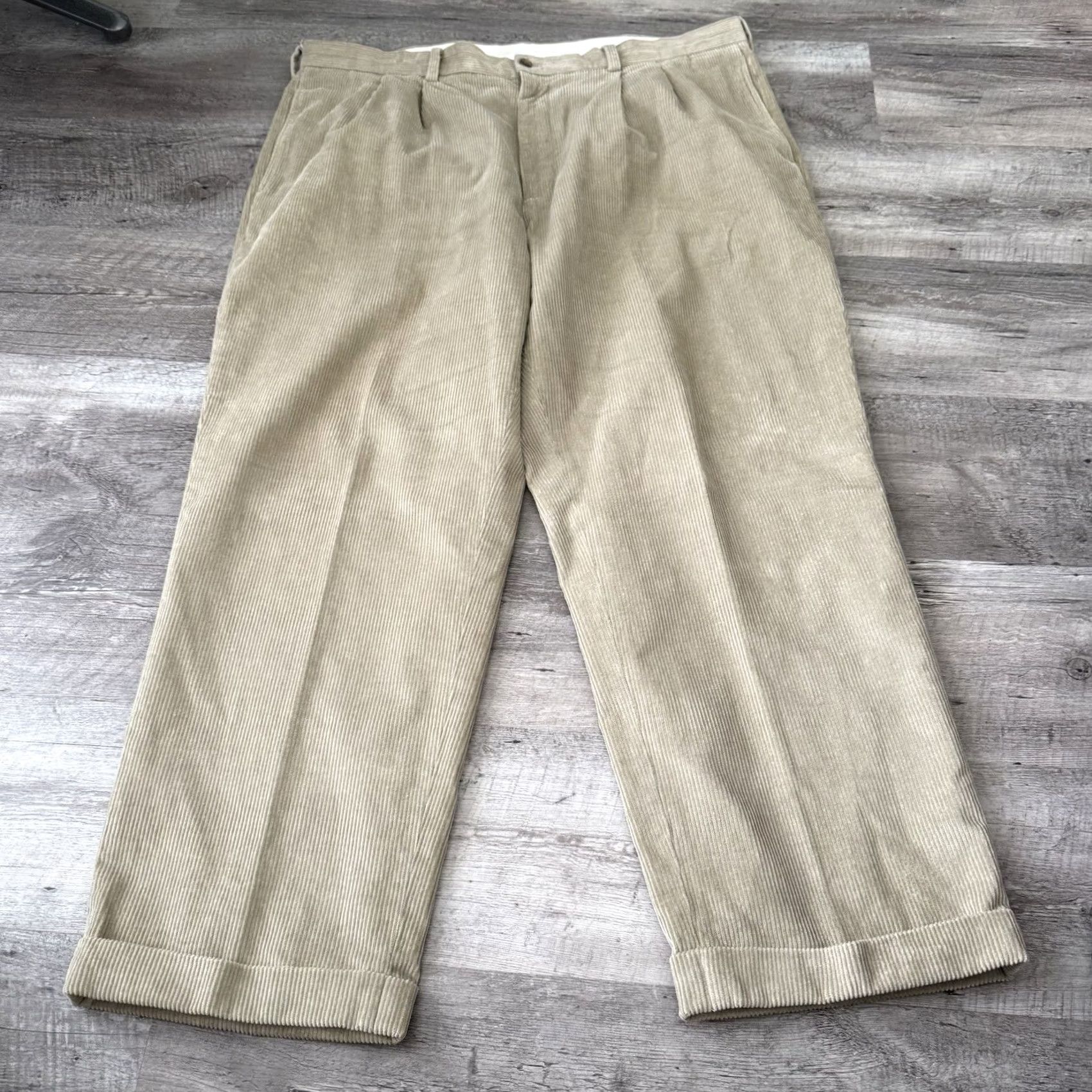 Brooks Brothers Brooks Brothers 346 Pants Mens 42x30 Tan Wide Wale Corduroy Pleated Cuffed Size US 42 / EU 58 - 3 Thumbnail