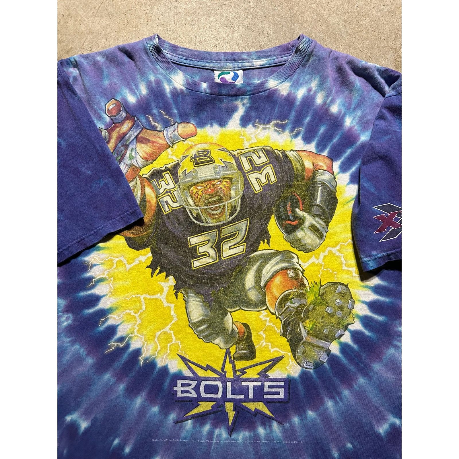 Liquid Blue × NFL × Vintage Baltimore Bolts 2001 XFL Liquid Blue T Shirt Tie Dye NFL Size US L / EU 52-54 / 3 - 3 Thumbnail