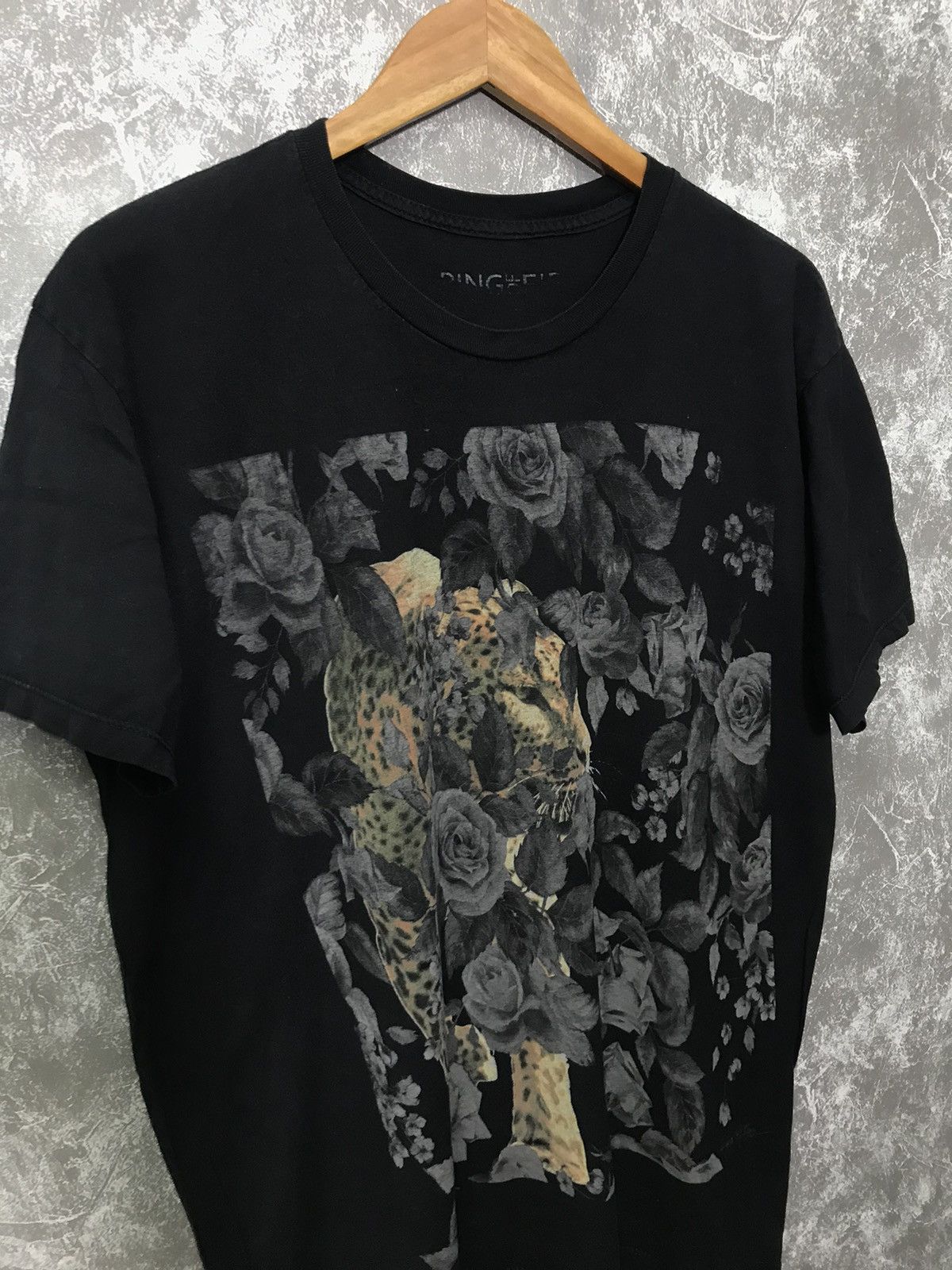 Affliction × Ring Of Fire × Southpole Ring Of Fire Affliction Rose Tiger Y2K Graphic Tee Size US L / EU 52-54 / 3 - 3 Thumbnail