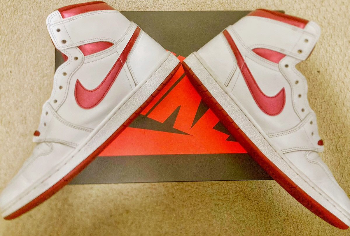 Nike Nike Air Jordan 1 Retro High 85 Metallic Burgundy Size US 13 / EU 46 - 7 Thumbnail