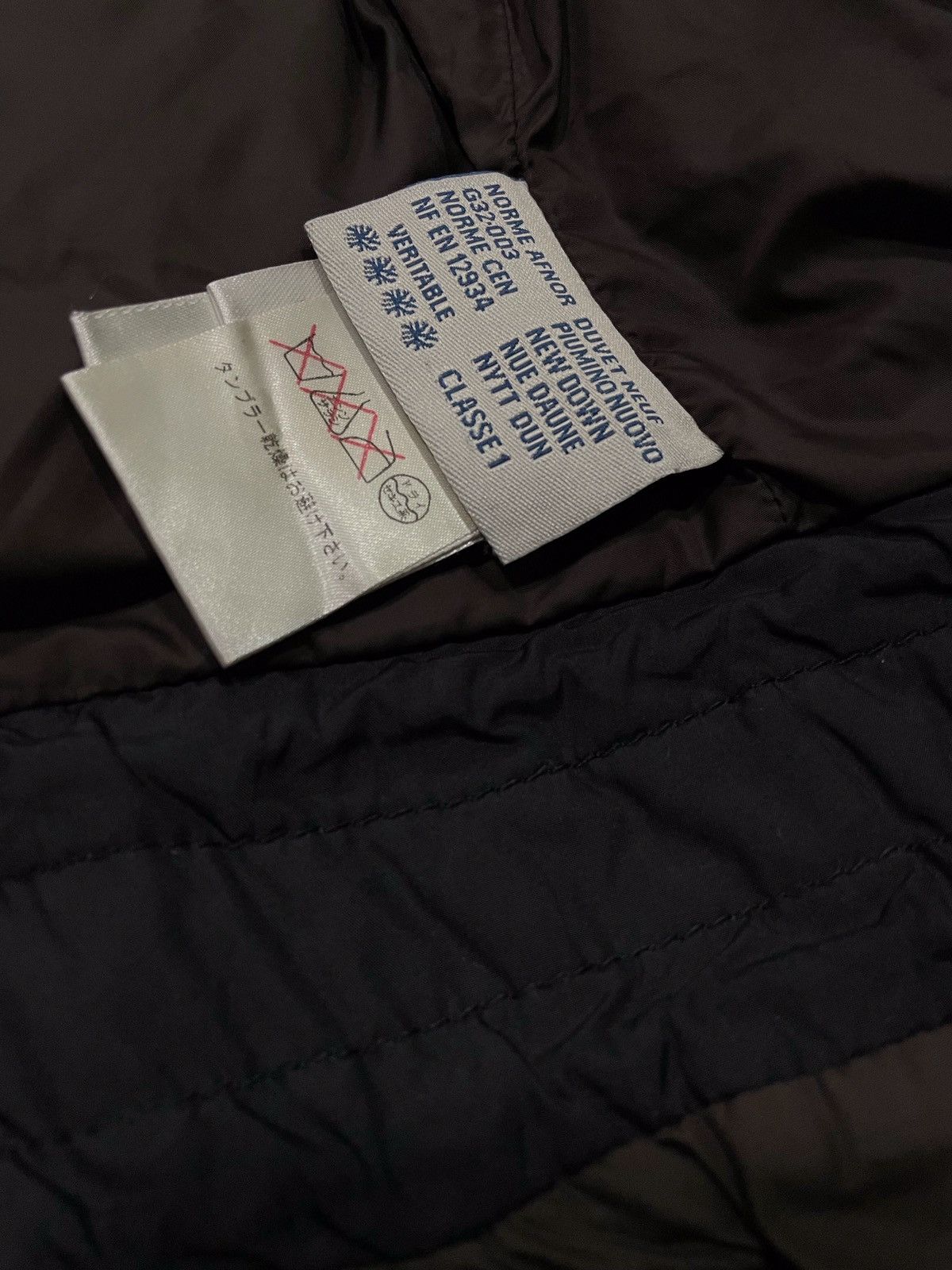 Moncler Down Aspen Jacket Size US L / EU 52-54 / 3 - 12 Thumbnail